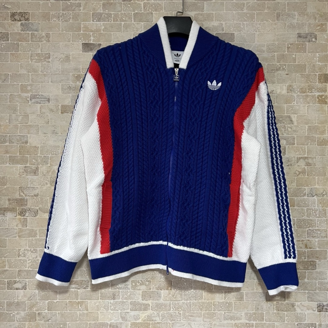 299💰（编号101）
Adidas联名CLOT小绣花羊毛拉链外套