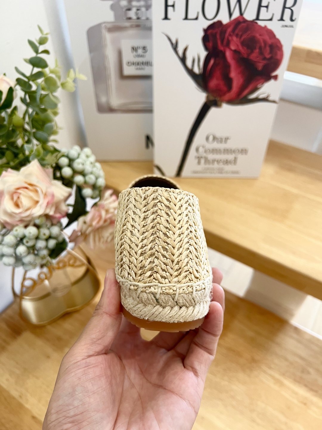 Celine Women's Espadrille Loafers in Raffia with Triomphe Logo 10 cmp i1739860980220 1813 0 8