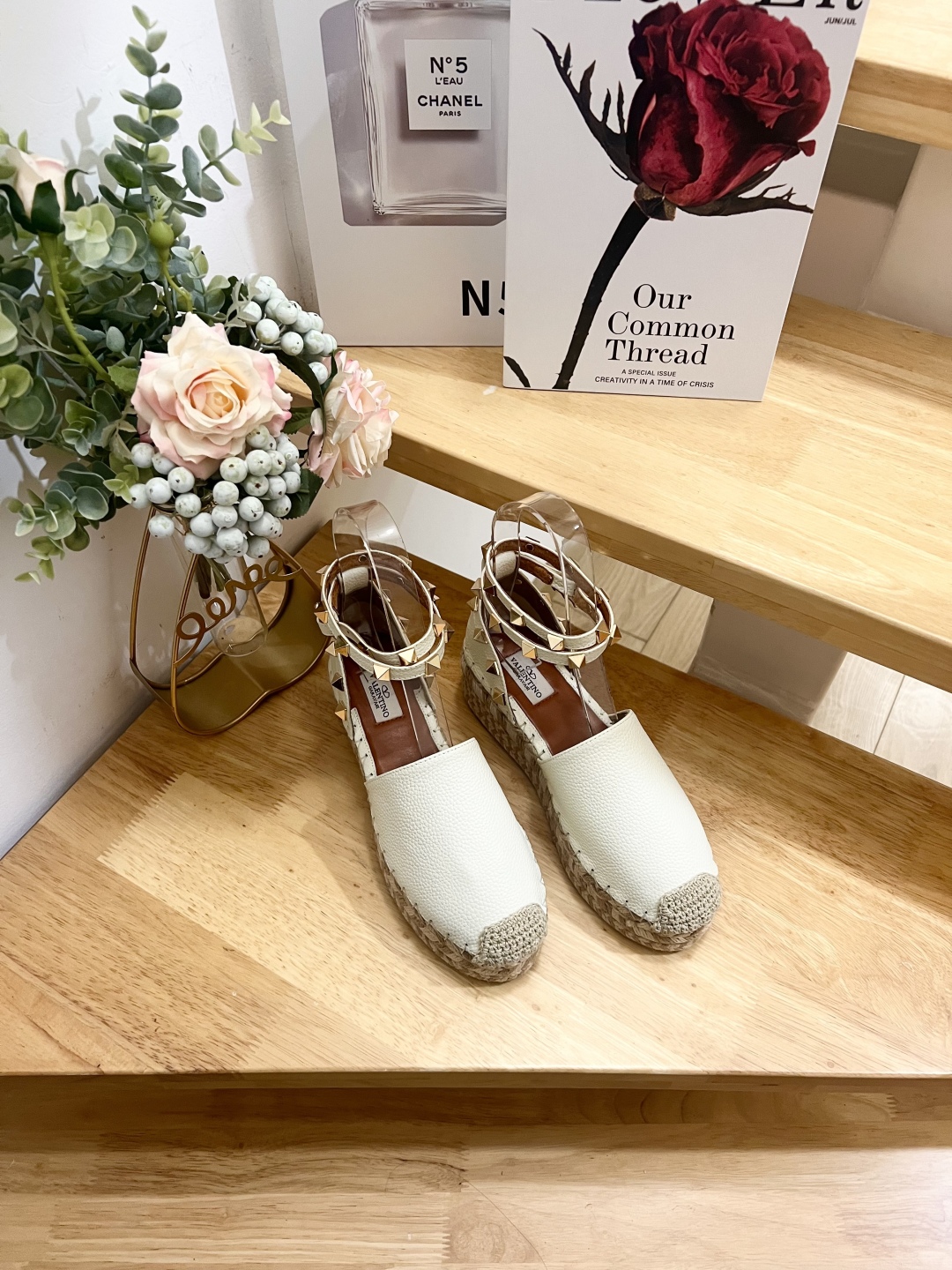 Valentino Garavani Espadrille Wedge Sandals with Studs 6 cmp i1739868264213 3969 0 4