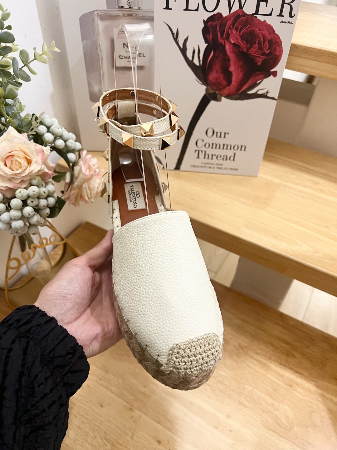 Valentino Garavani Espadrille Wedge Sandals with Studs 9 cmp i1739868264222 2149 0 7