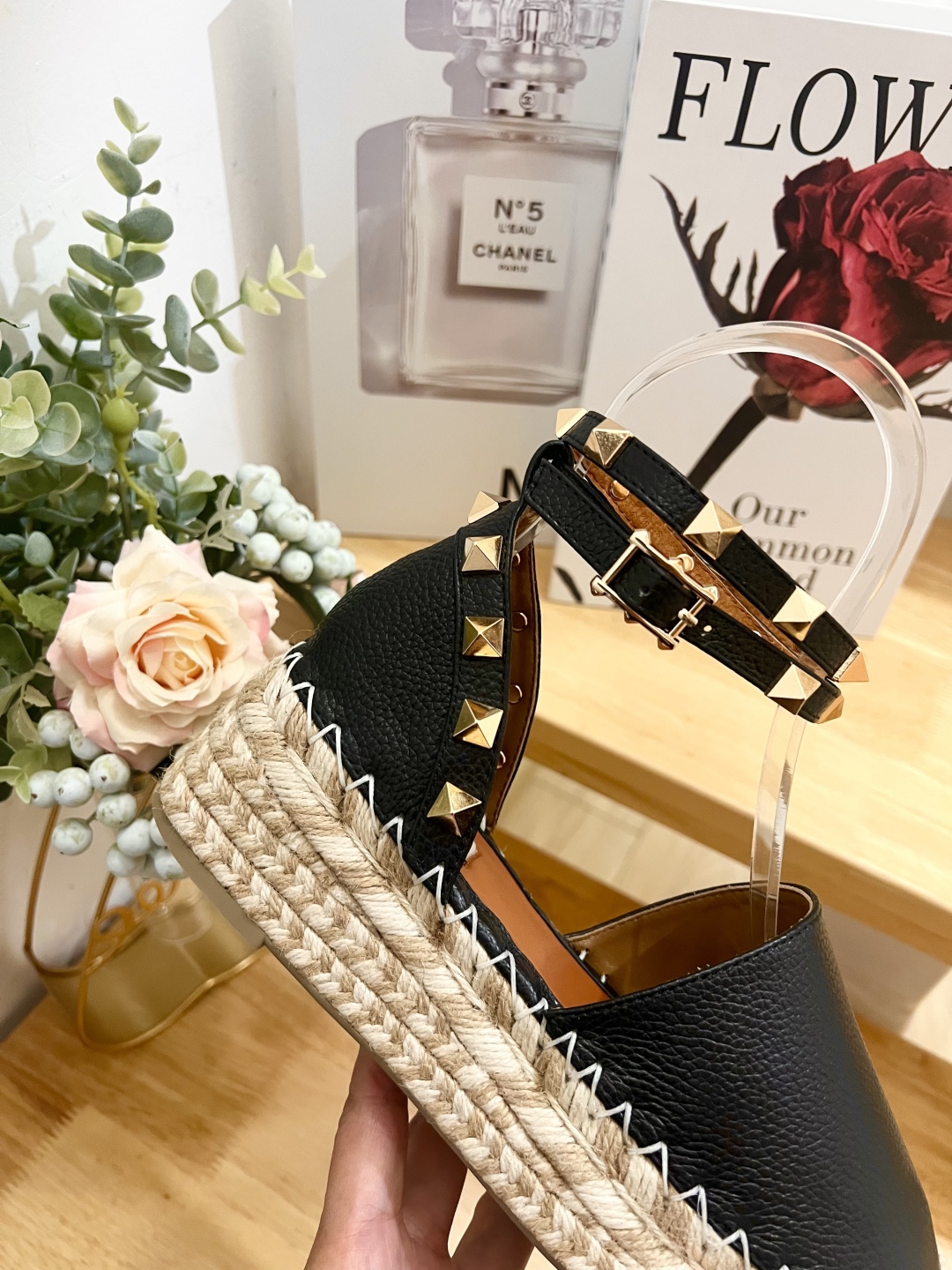 Valentino Garavani Espadrille Wedge Sandals with Roman Studs in Black Leather 9 cmp i1739868280203 9021 0 7