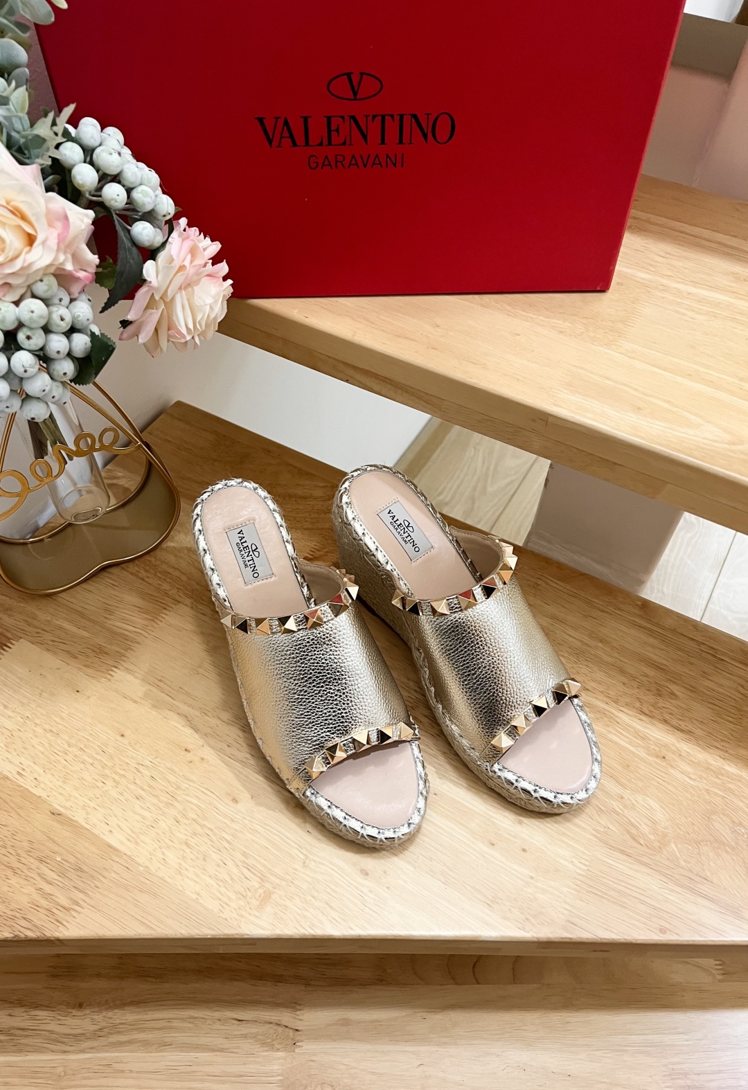 Valentino Garavani Metallic Leather Wedge Sandals with Studs 5 cmp i1741160020202 5470 0 3