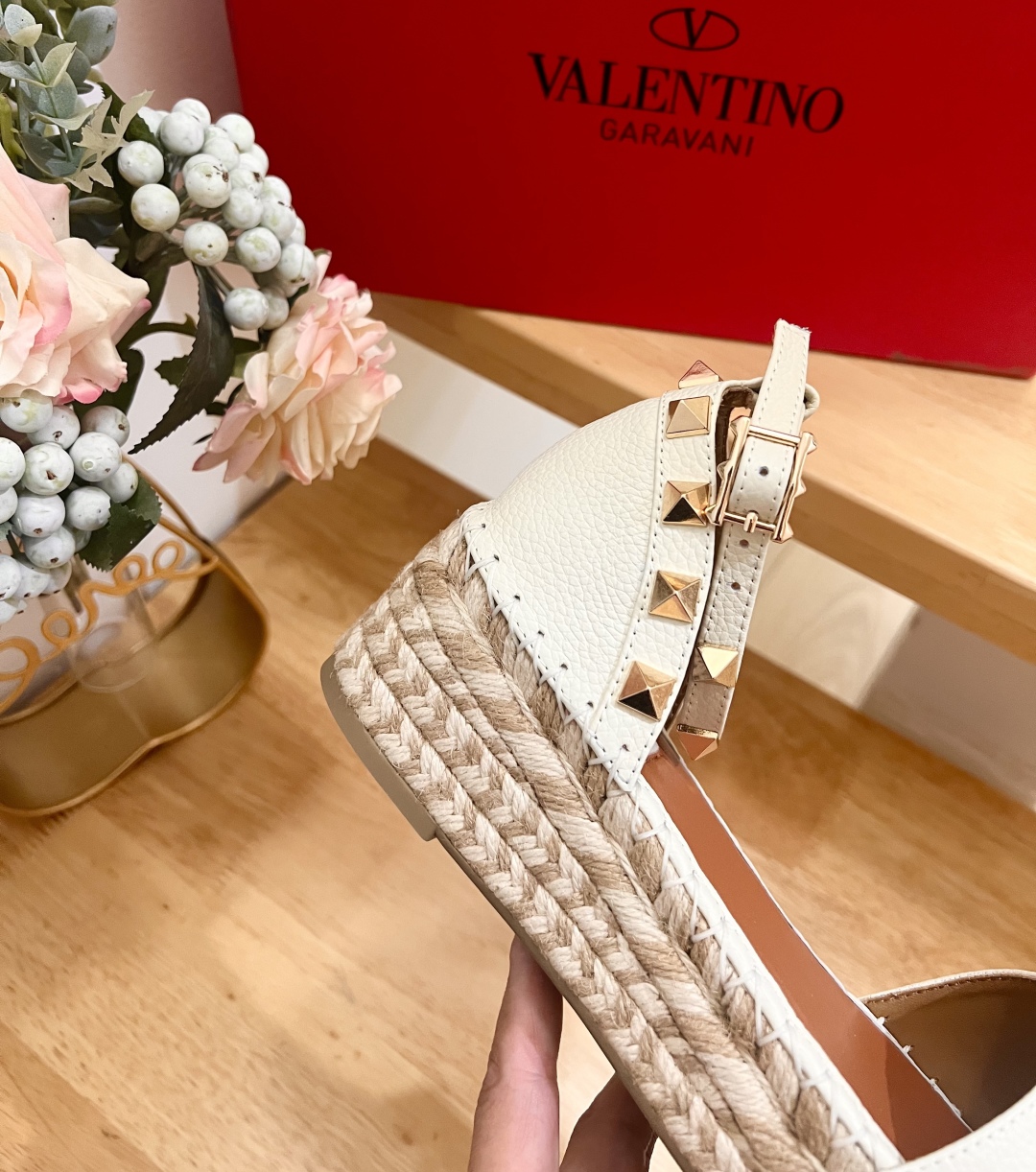 Valentino Garavani White Leather Espadrille Wedge Sandals With Studs 9 cmp i1742018783625 8544 0 7