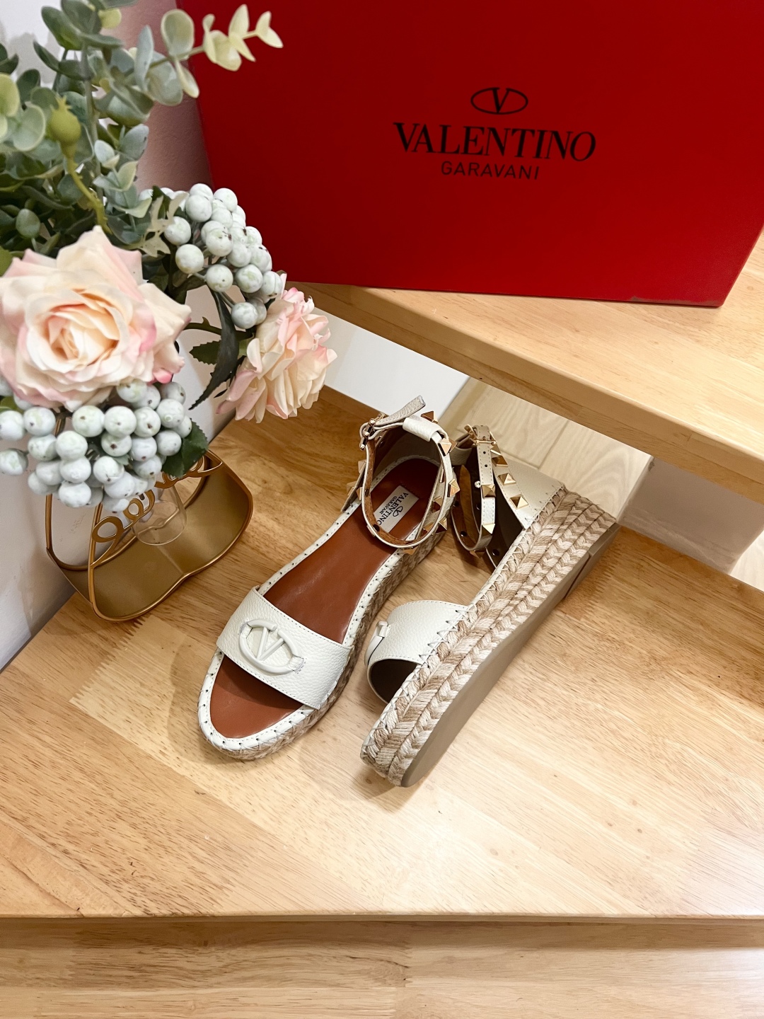 Valentino Garavani White Leather Espadrille Wedge Sandals With Studs 7 cmp i1742018784117 5482 0 3