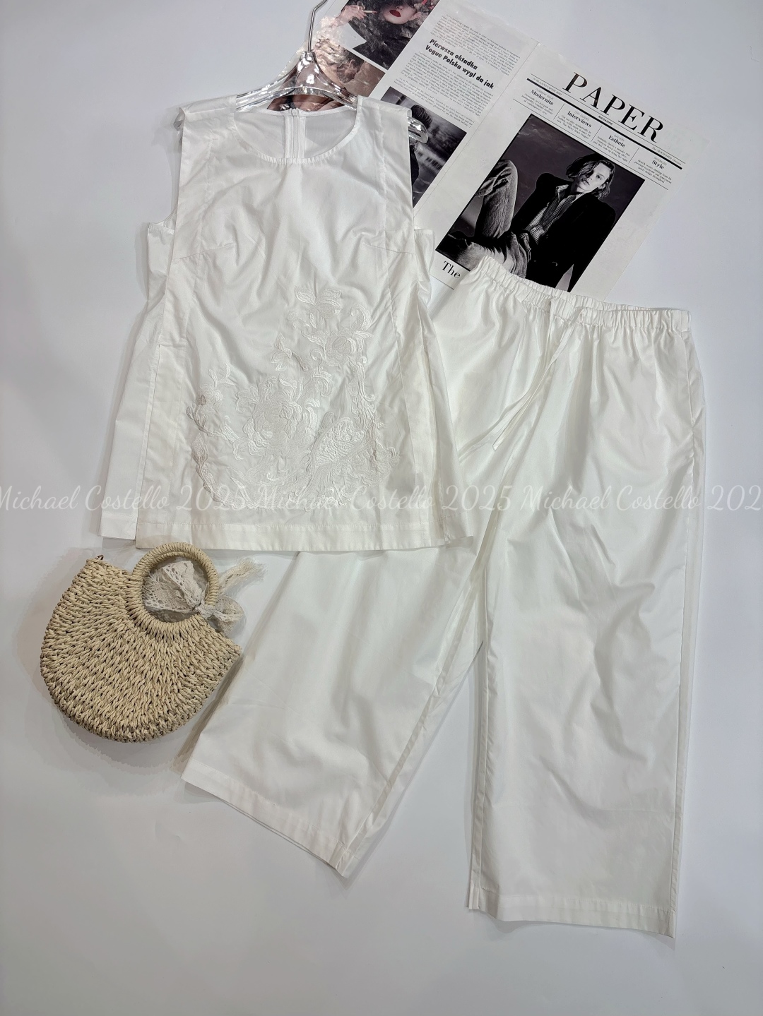 High-End Women’s Dress: Stalwart Stairjacket and Broad-Legged Pants with Elegant Embroidery - 图片 7