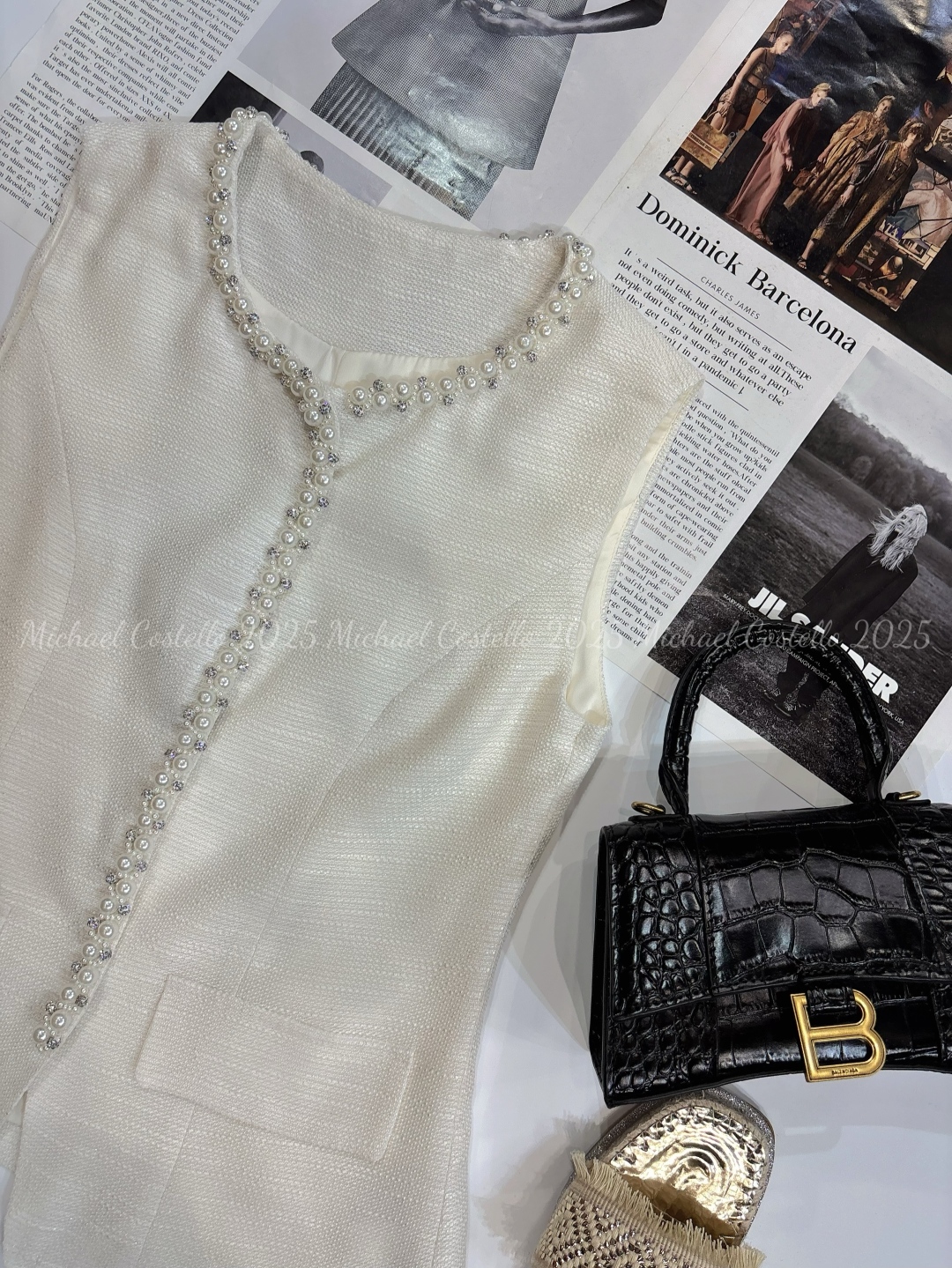 Luxurious Women’s Suits: French Elegance with Jade Accents and Pearl Details - 图片 2