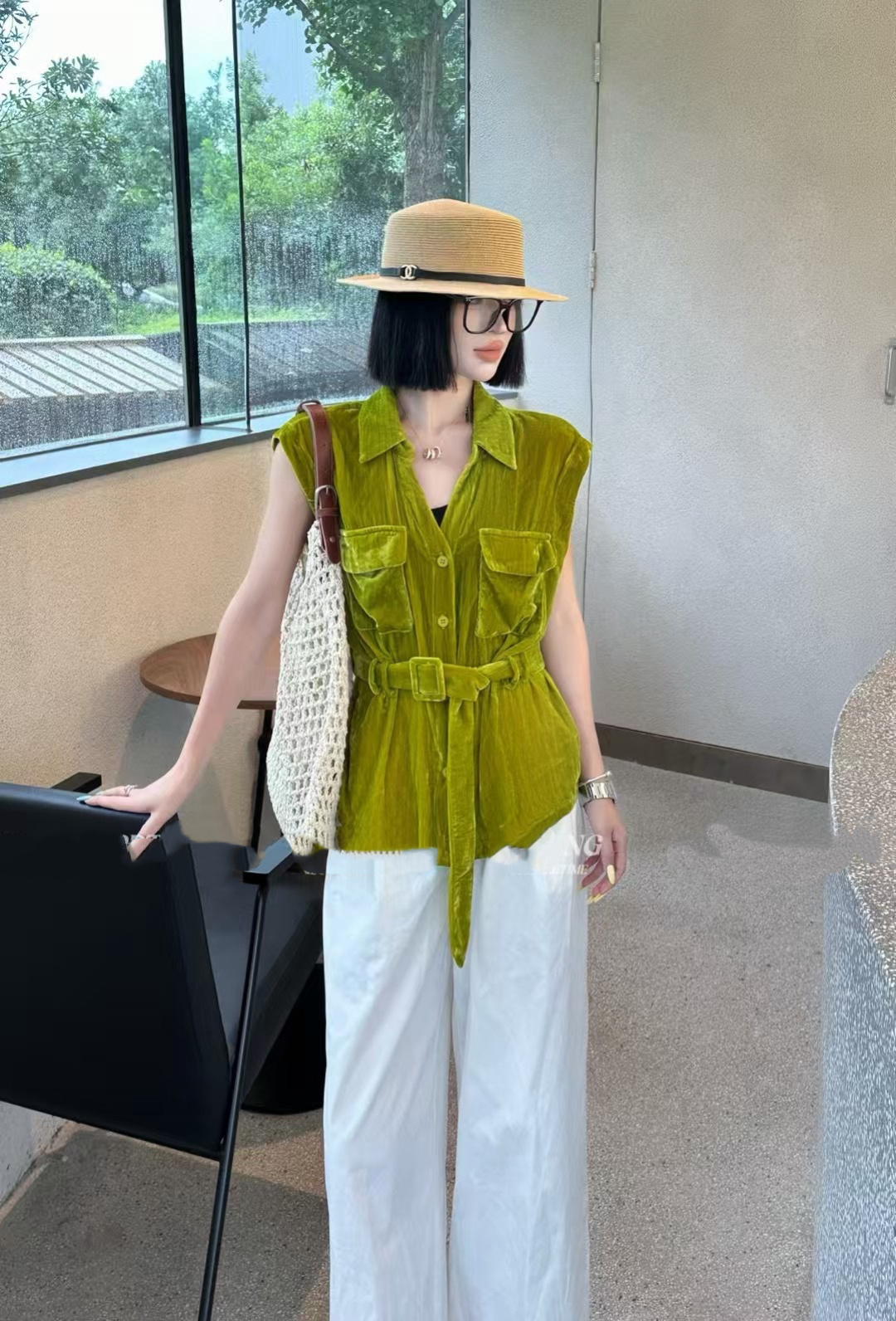 High-End Women’s Clothes: Elegant Design, Velvet Vests, Retro Fashion, Mustard Green Snorkels - 图片 5
