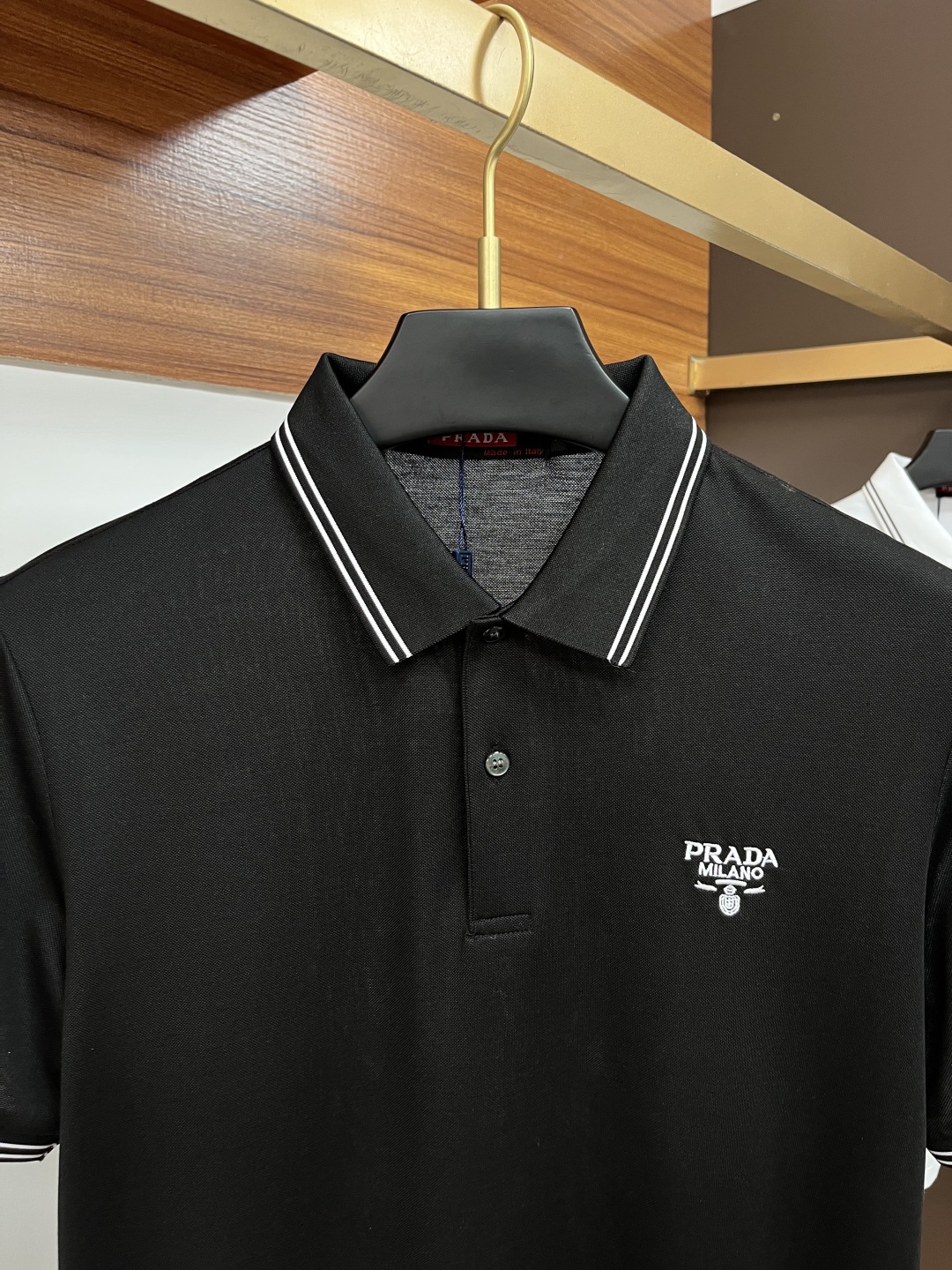 Prada Men's Classic Polo Shirt - Short Sleeve, Button-Down, Elegant Design 5 cmp i1746348878987 6182 0 3