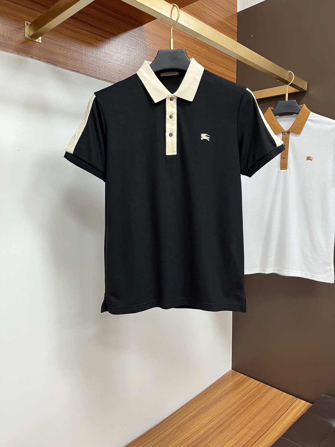 Burberry Men's Polo Shirt - Short Sleeve, Button-Down, Classic Design 2 cmp i1746438026343 5521 0 1