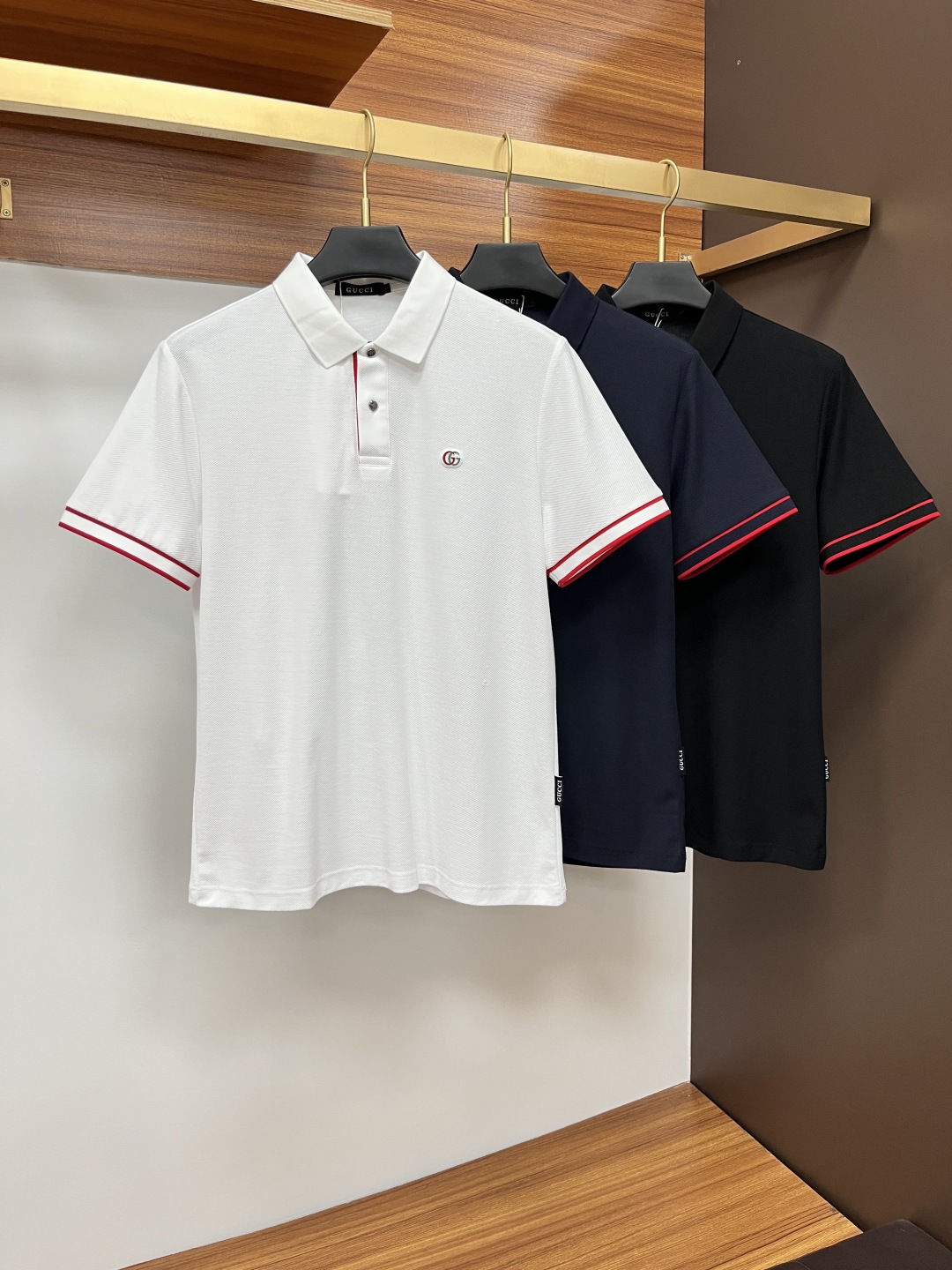 Gucci Polo Shirt: Short Sleeve, Slim Fit, Embroidered Logo, Casual & Stylish 9 cmp i1746438050458 2967 0 8