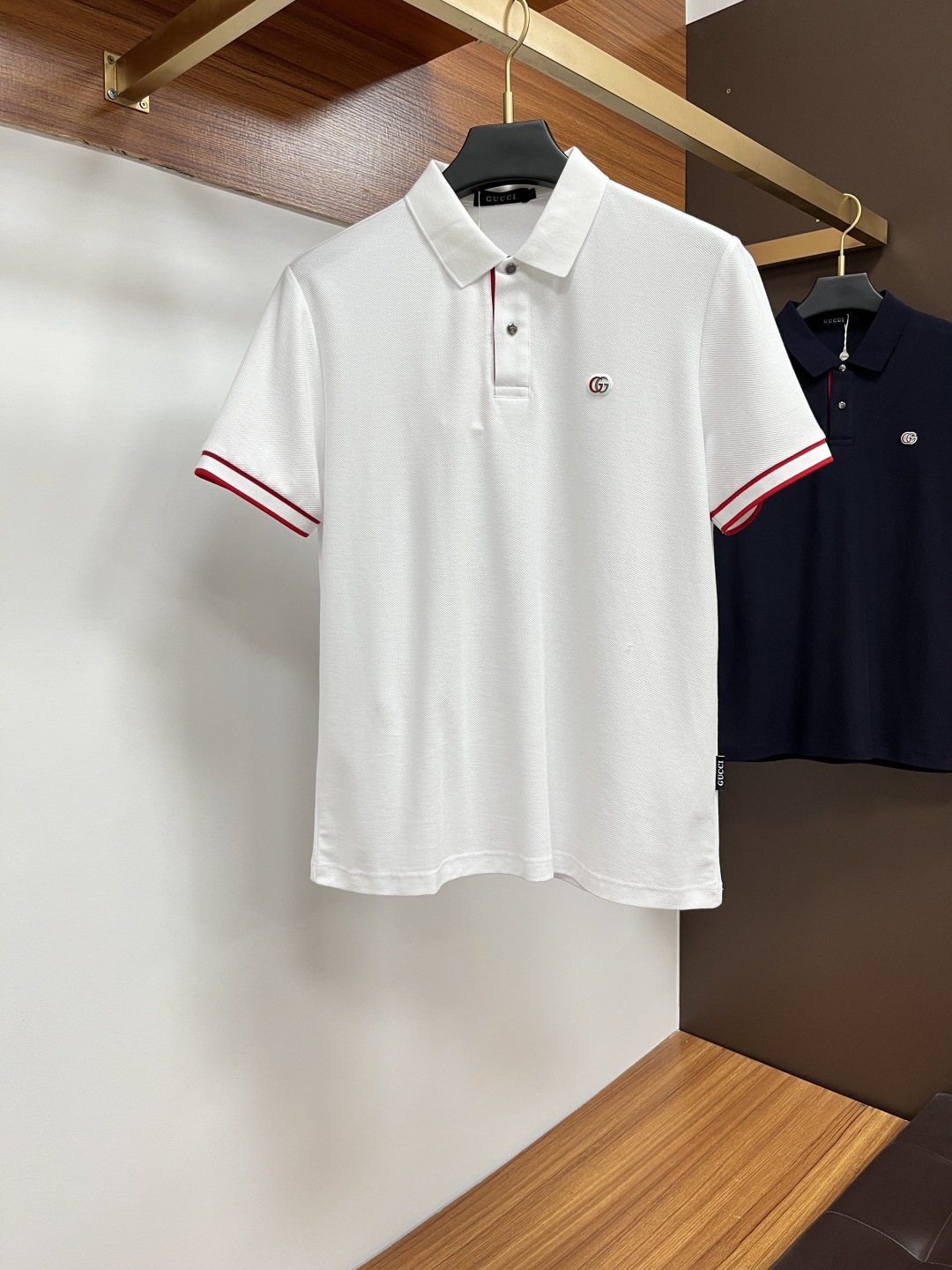 Gucci Polo Shirt: Short Sleeve, Slim Fit, Embroidered Logo, Casual & Stylish 1 cmp i1746438051695 7165 0 0