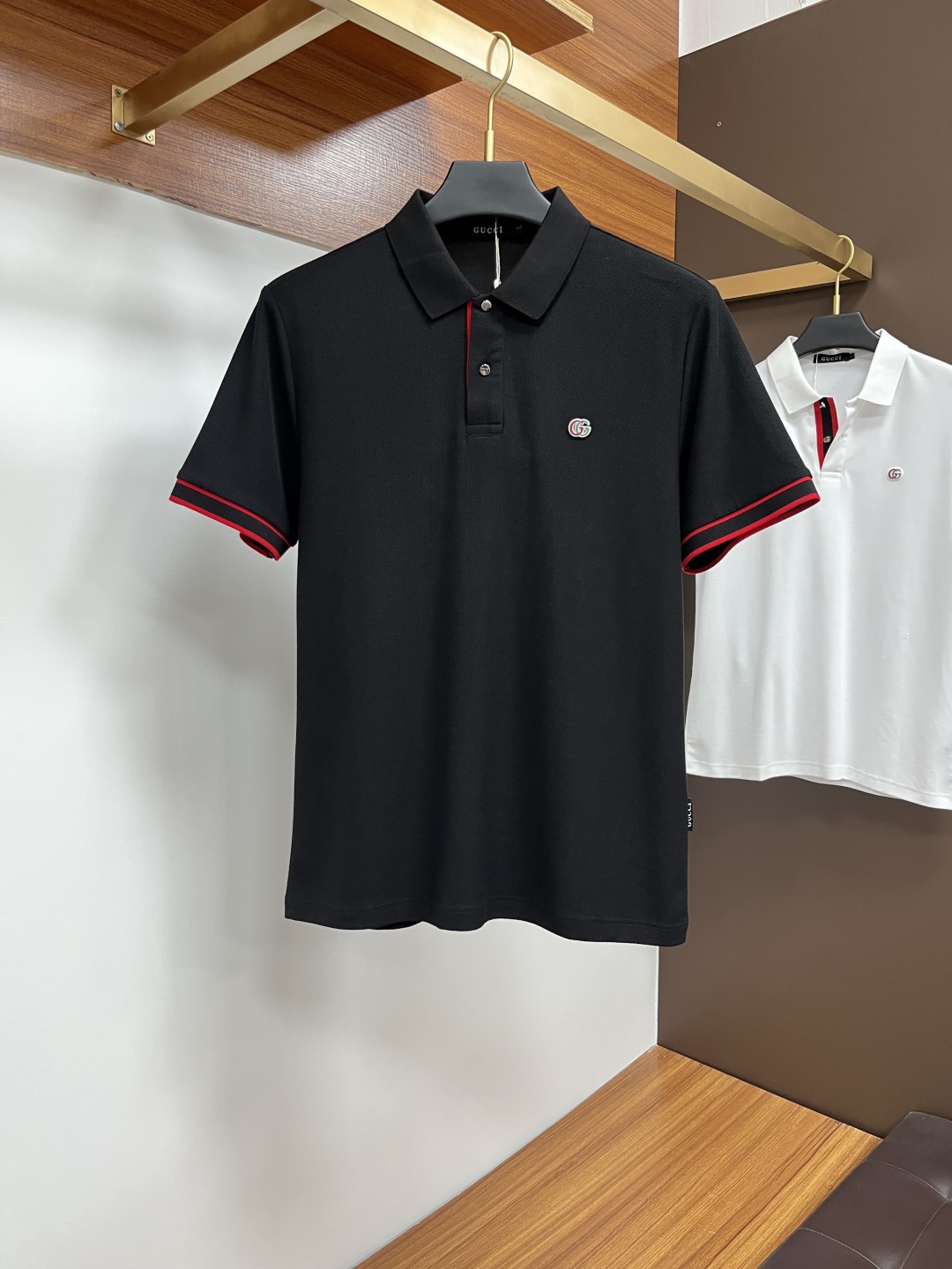 Gucci Men's Polo Shirt Classic Short Sleeve with Logo in Navy Blue 2 cmp i1746438073924 9949 0 1