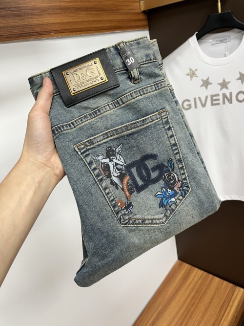 Dolce & Gabbana Denim Jeans with Exquisite Detailing, Straight Leg Fit 1 Dolce & Gabbana Denim Jeans with Exquisite Detailing, Straight Leg Fit