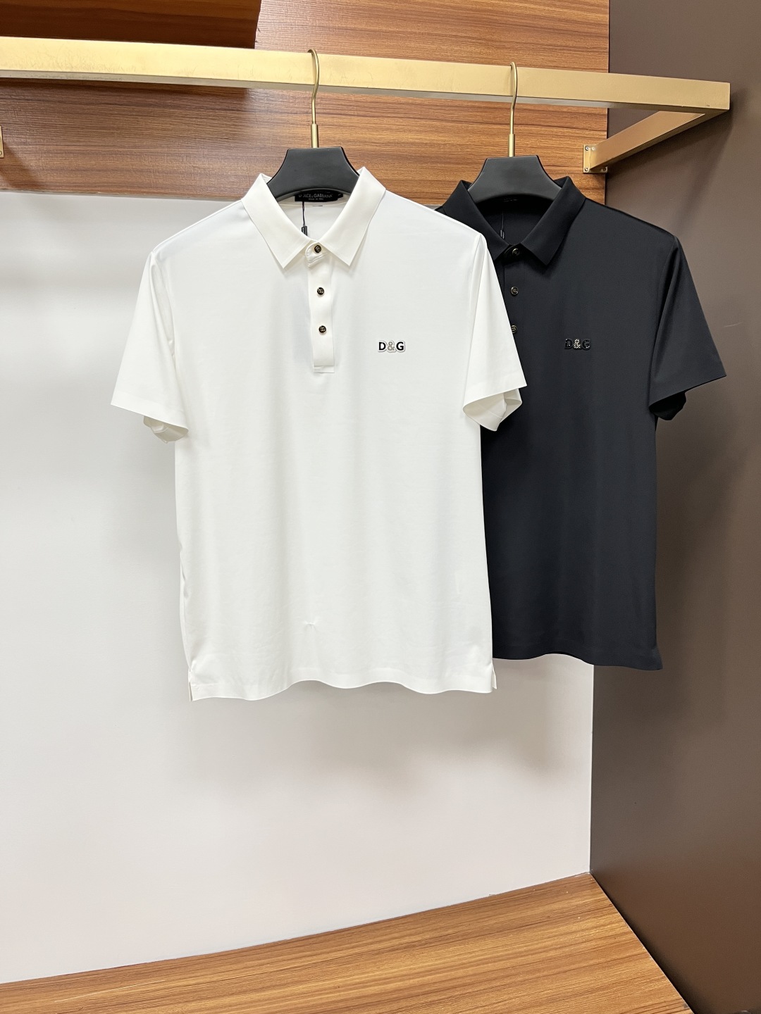 Dolce & Gabbana White Polo Shirt - Classic Fit, Soft Fabric (M-4XL) 10 cmp i1756629681908 2340 0 8