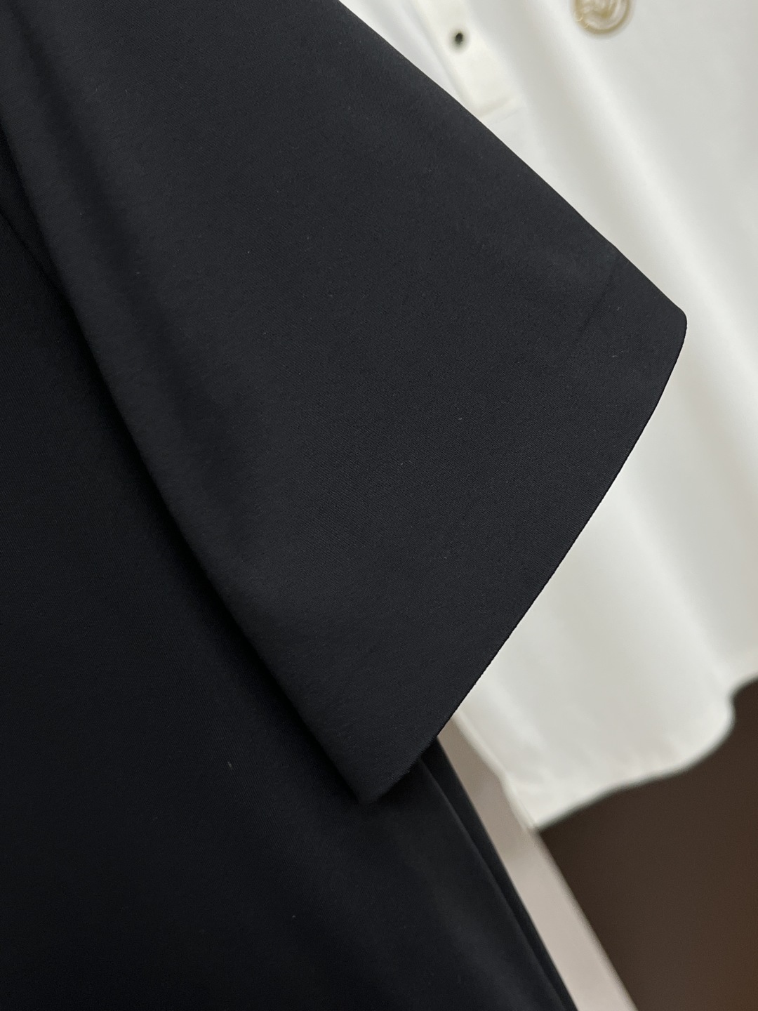 Armani White Polo Shirt - Classic Fit, Soft Fabric, and Timeless Style 6 cmp i1756629856394 2954 0 5