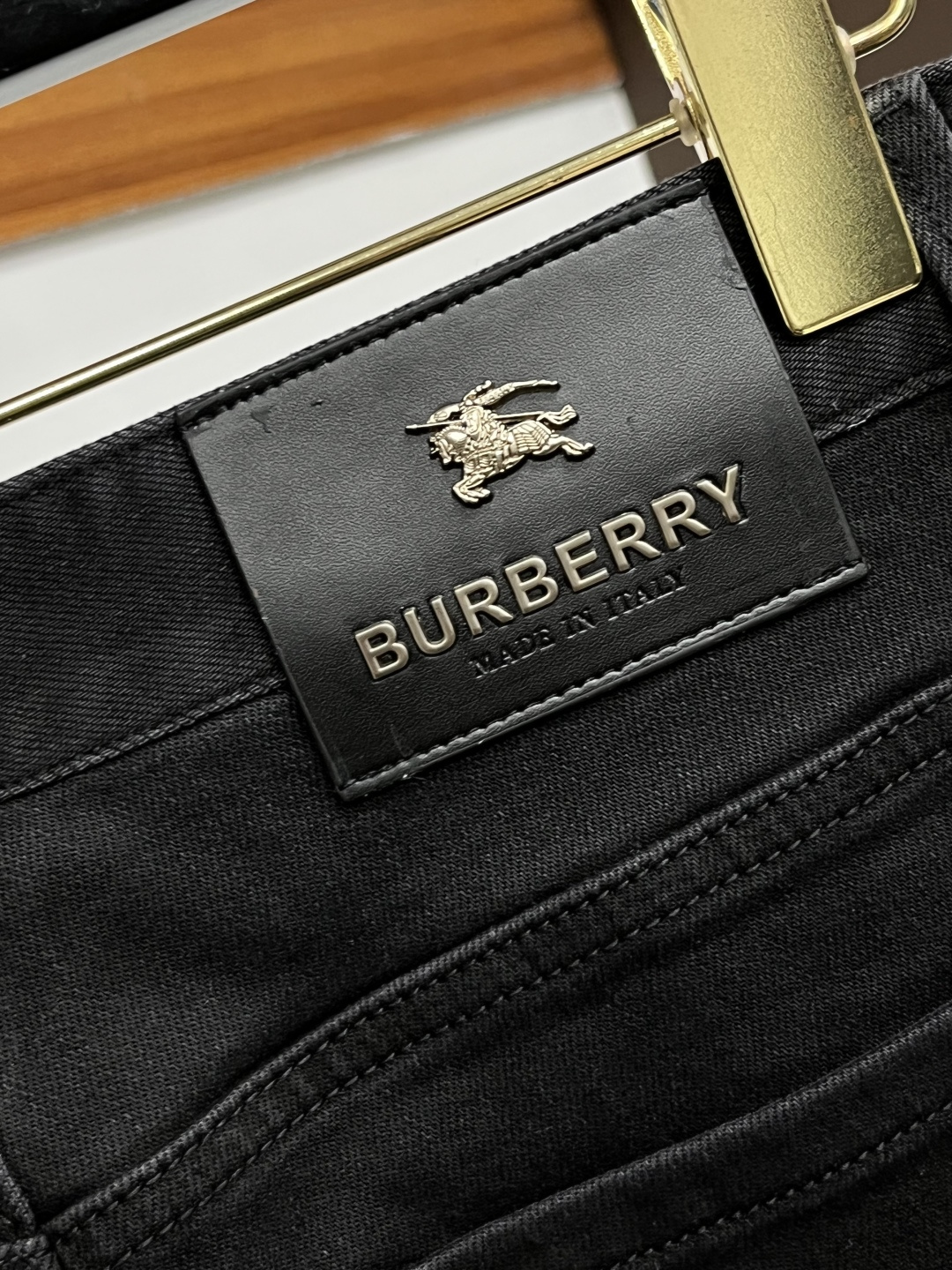 巴宝莉 2025年秋季最新品牛仔裤🔥出入专卖店无压力 专柜热销款 品味与价值共享 身穿着非常舒适 低调不