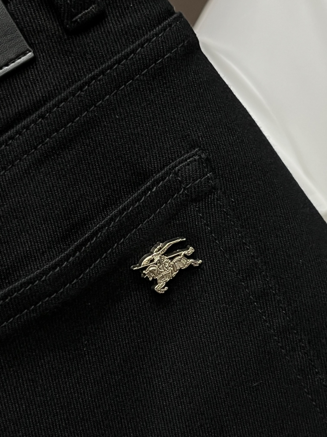 巴宝莉 2025年秋季最新品牛仔裤🔥出入专卖店无压力 专柜热销款 品味与价值共享 身穿着非常舒适 低调不