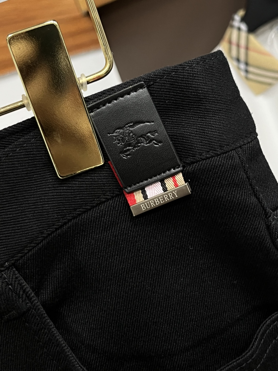 巴宝莉 2025年秋季最新品牛仔裤🔥出入专卖店无压力 专柜热销款 品味与价值共享 身穿着非常舒适 低调不