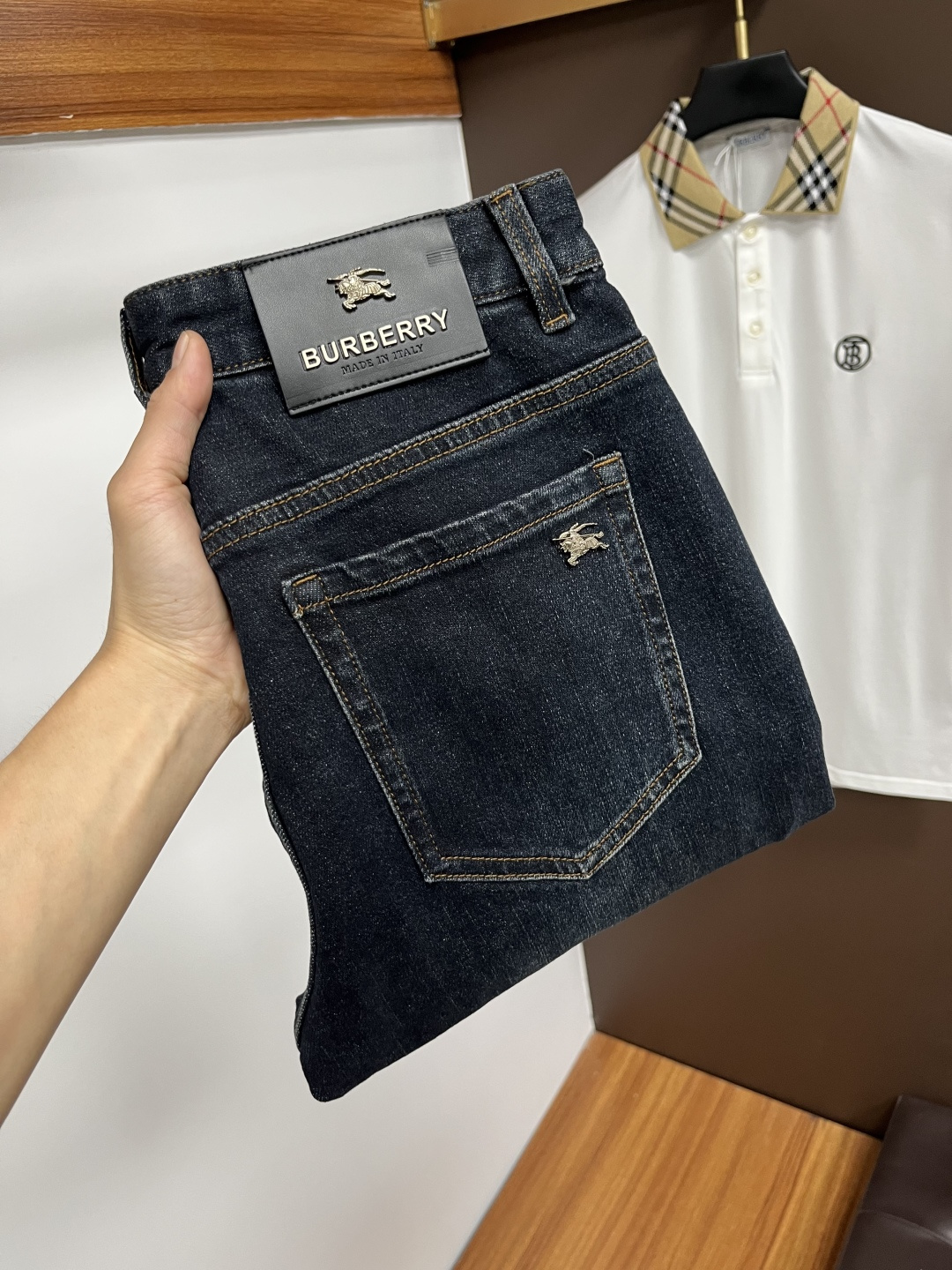 巴宝莉 2025年秋季最新品牛仔裤🔥出入专卖店无压力 专柜热销款 品味与价值共享 身穿着非常舒适 低调不