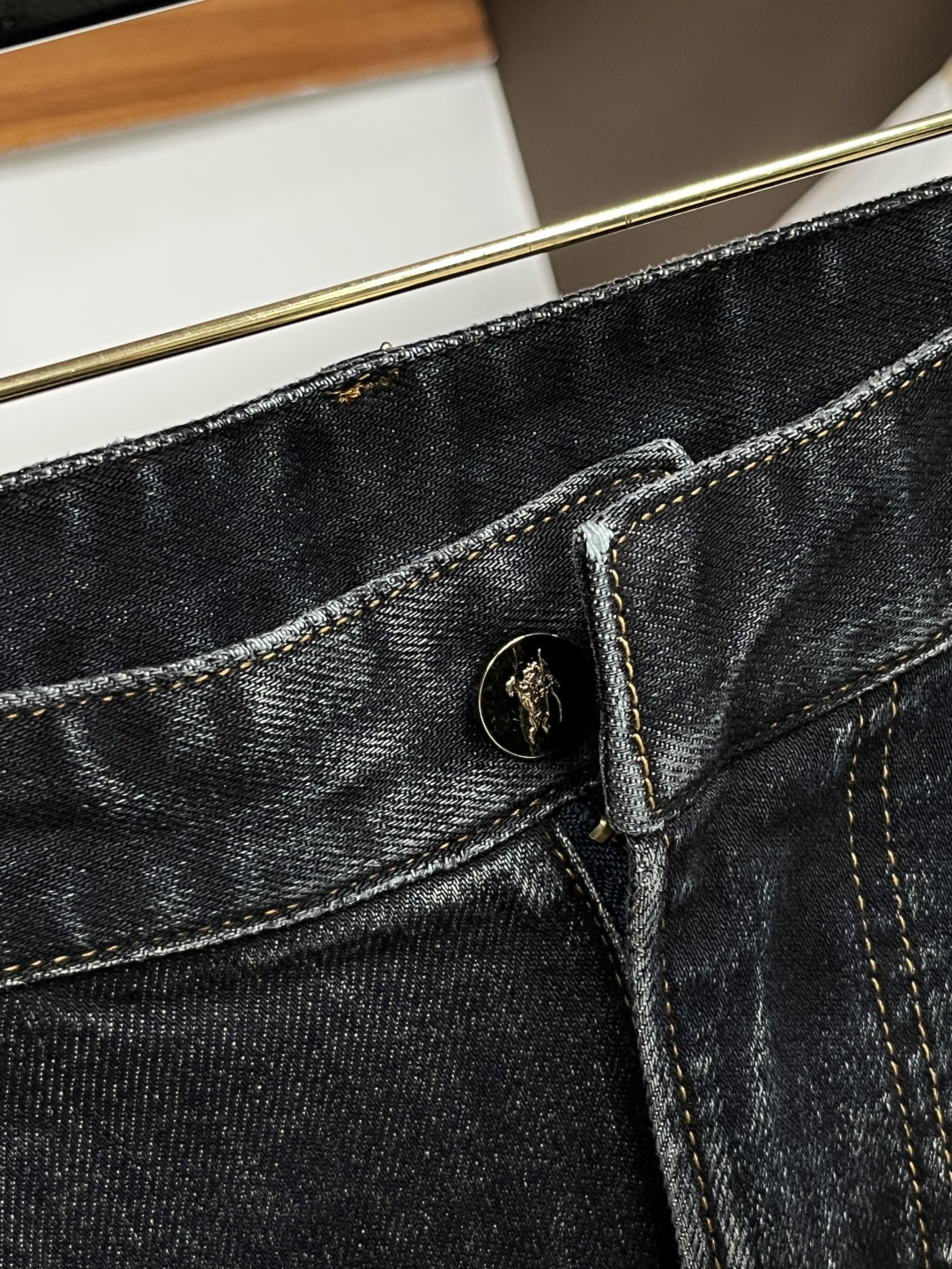 巴宝莉 2025年秋季最新品牛仔裤🔥出入专卖店无压力 专柜热销款 品味与价值共享 身穿着非常舒适 低调不