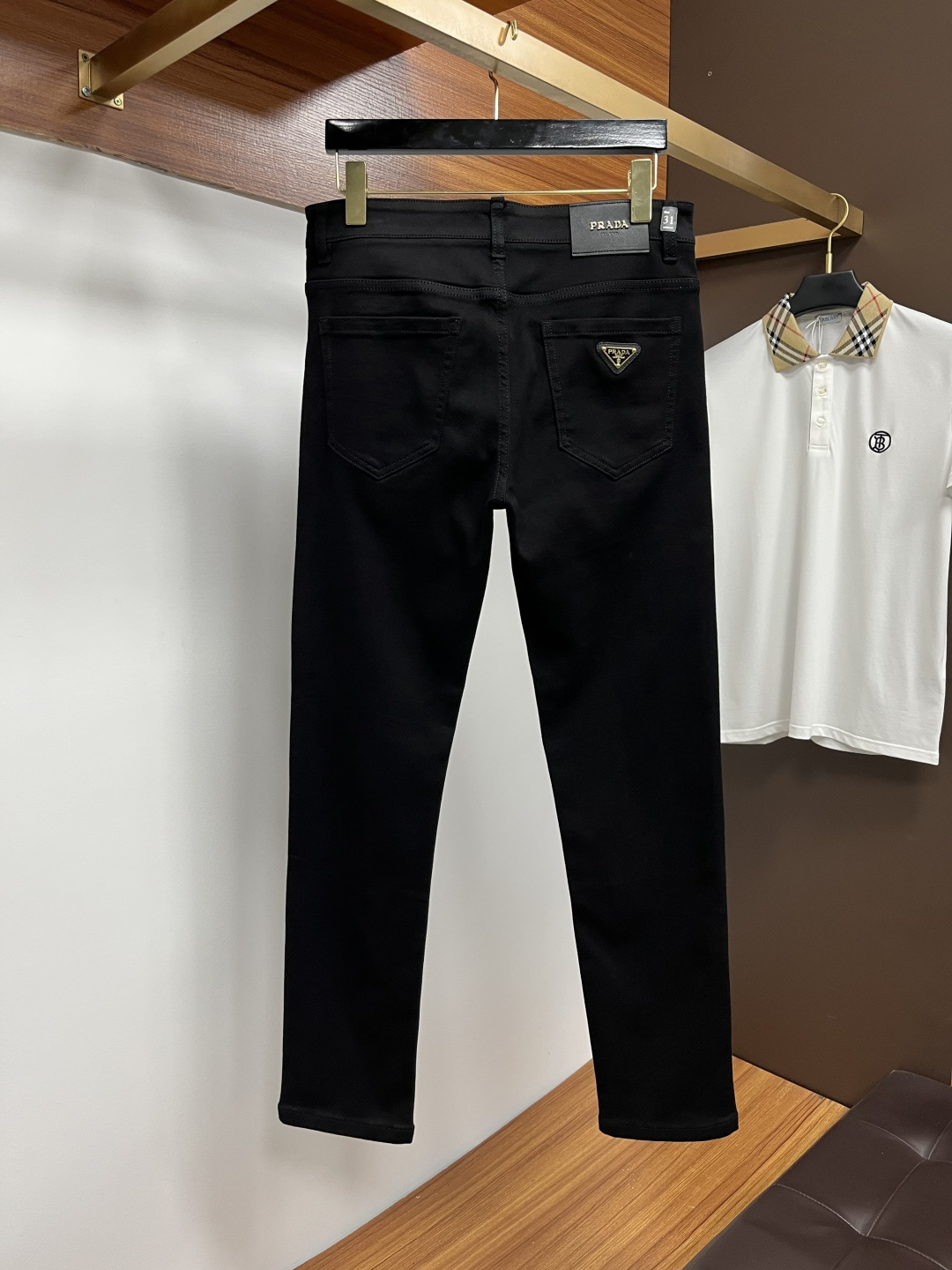 普拉达 2025年秋季最新品牛仔裤🔥出入专卖店无压力 专柜热销款 品味与价值共享 身穿着非常舒适 低调不