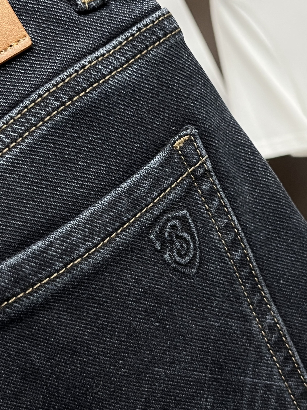 巴宝莉 2025年秋季最新品牛仔裤🔥出入专卖店无压力 专柜热销款 品味与价值共享 身穿着非常舒适 低调不