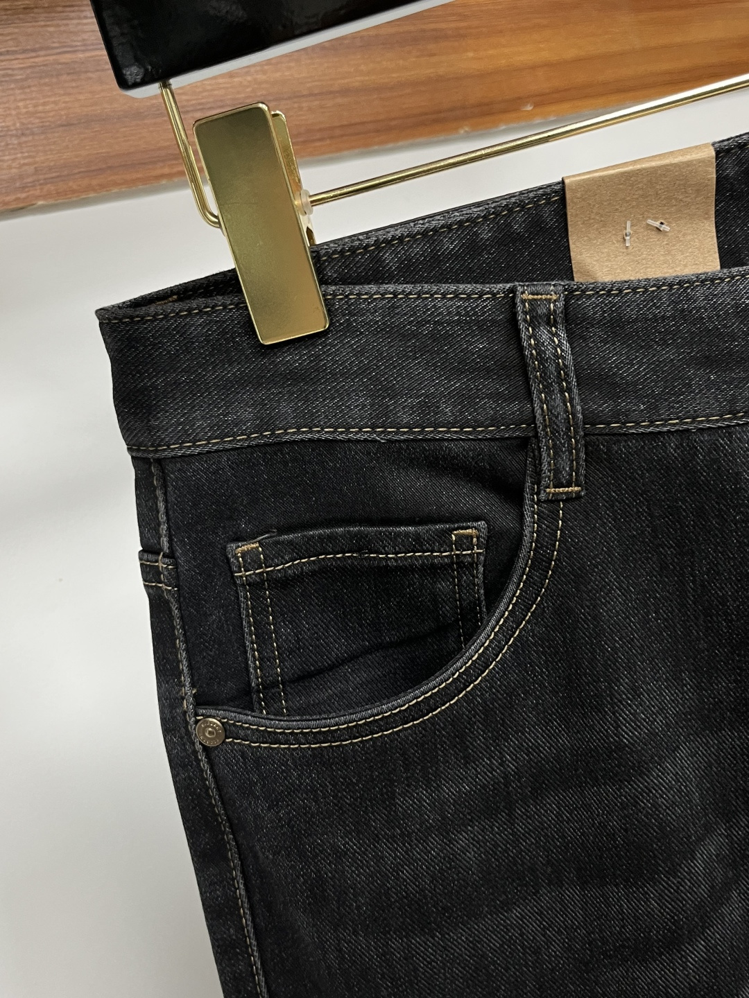 巴黎世家 2025年秋季最新品牛仔裤🔥出入专卖店无压力 专柜热销款 品味与价值共享 身穿着非常舒适 低调