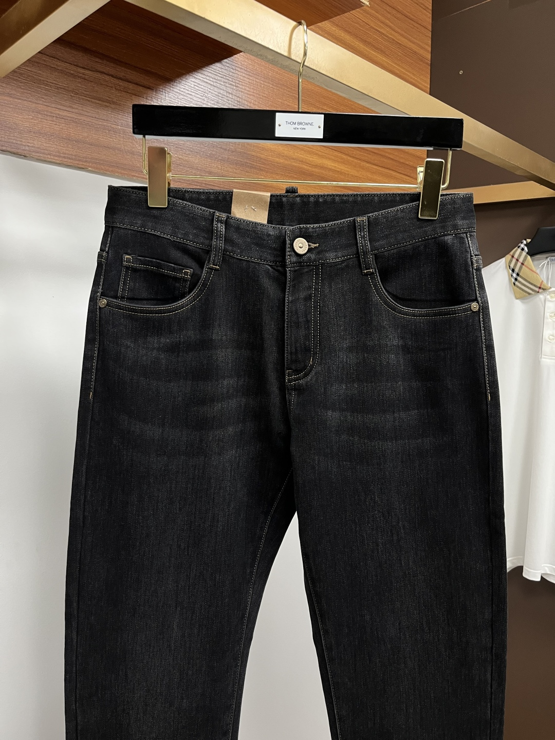 巴黎世家 2025年秋季最新品牛仔裤🔥出入专卖店无压力 专柜热销款 品味与价值共享 身穿着非常舒适 低调