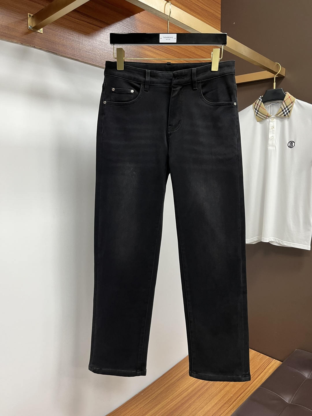 蒙口 2025年秋季最新品牛仔裤🔥出入专卖店无压力 专柜热销款 品味与价值共享 身穿着非常舒适 低调不失