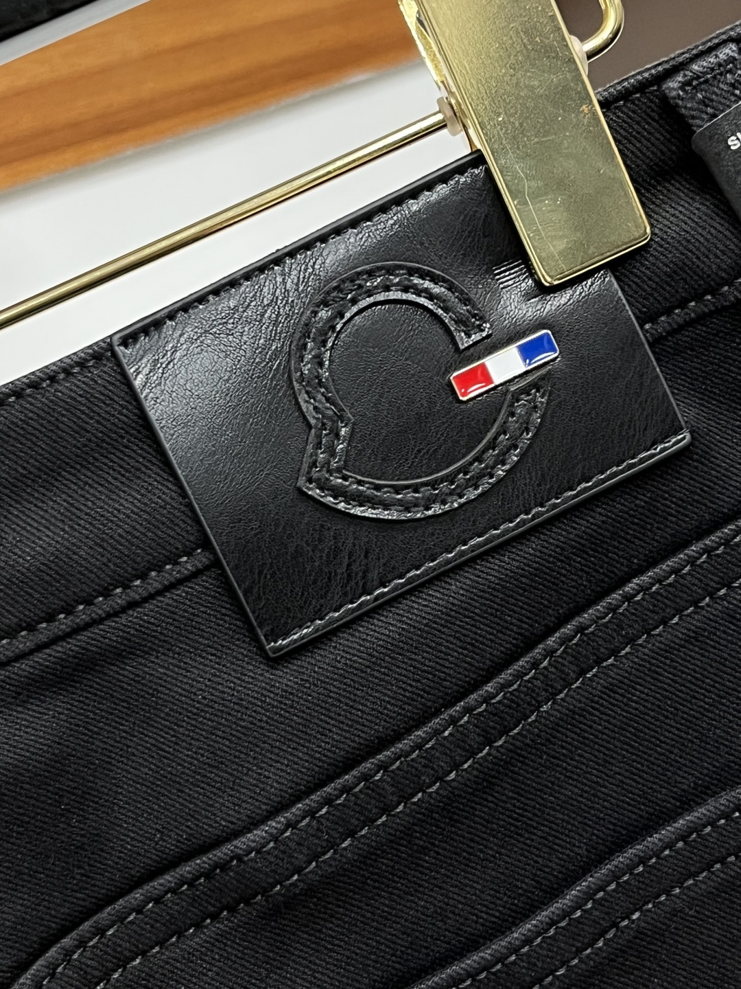 蒙口 2025年秋季最新品牛仔裤🔥出入专卖店无压力 专柜热销款 品味与价值共享 身穿着非常舒适 低调不失