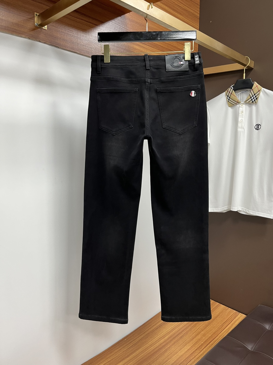 蒙口 2025年秋季最新品牛仔裤🔥出入专卖店无压力 专柜热销款 品味与价值共享 身穿着非常舒适 低调不失