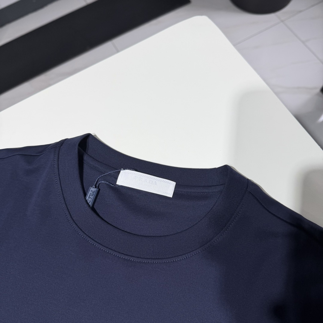 NO:818675,T-shirt details!  ,Prada-clothing,prada,tees,t-shirt,19860909T恤细节！,普拉达-服装,prada,tees，t-shirt,,Women's clothing