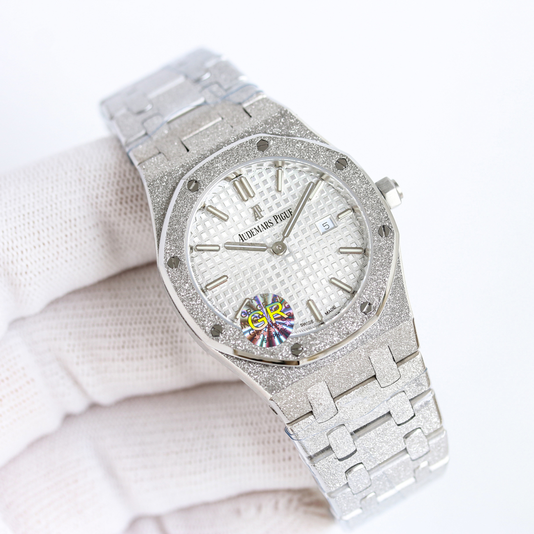 Audemars Piguet Abby Royal Oaks Series Stone Wristwatch Review: Zenith Craftsmanship Shines - 图片 6