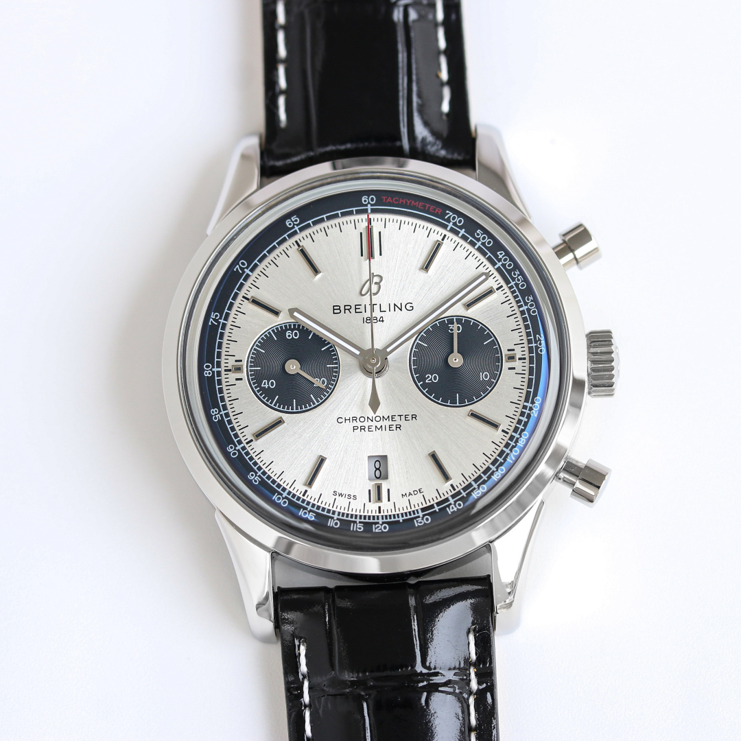 NO:662895,Produced by BLS White shell Gold shell BLS new product Breitling BN5 Premier B01 Chronograph (same model as Daniel Wu) Material 316L stainless steel Diameter 42 mm Thickness 13.65 mm Mirror Lid curved crystal glass, double-sided anti-glare treatment Table bottom Screw-in stainless steel, transparent sapphire crown Original pin buckle Movement Asia-Movement  Produced by BLS, the first choice for reproduction!  Exquisitely recommended men's multifunctional mechanical watch. The best luxury recommendation for gift giving. Please look for BLS exclusive quality, breitling19860909BLS 出品 白壳 金壳  BLS新品 百年灵 BN5 璞雅B01计时腕表Premier B01 Chronograph（吴彦祖同款） 材质 316L精钢 直径 42毫米 厚度 13.65毫米 表镜 锅盖弧面水晶玻璃,双面防眩处理 表底 旋入式精钢,透明蓝宝石 表冠 原装针扣 机芯Asia-机芯 BLS出品,复刻首选！ 精致推荐男士多功能机械腕表 送礼最佳奢华推荐请认准BLS独家品质,,breitling,Watch