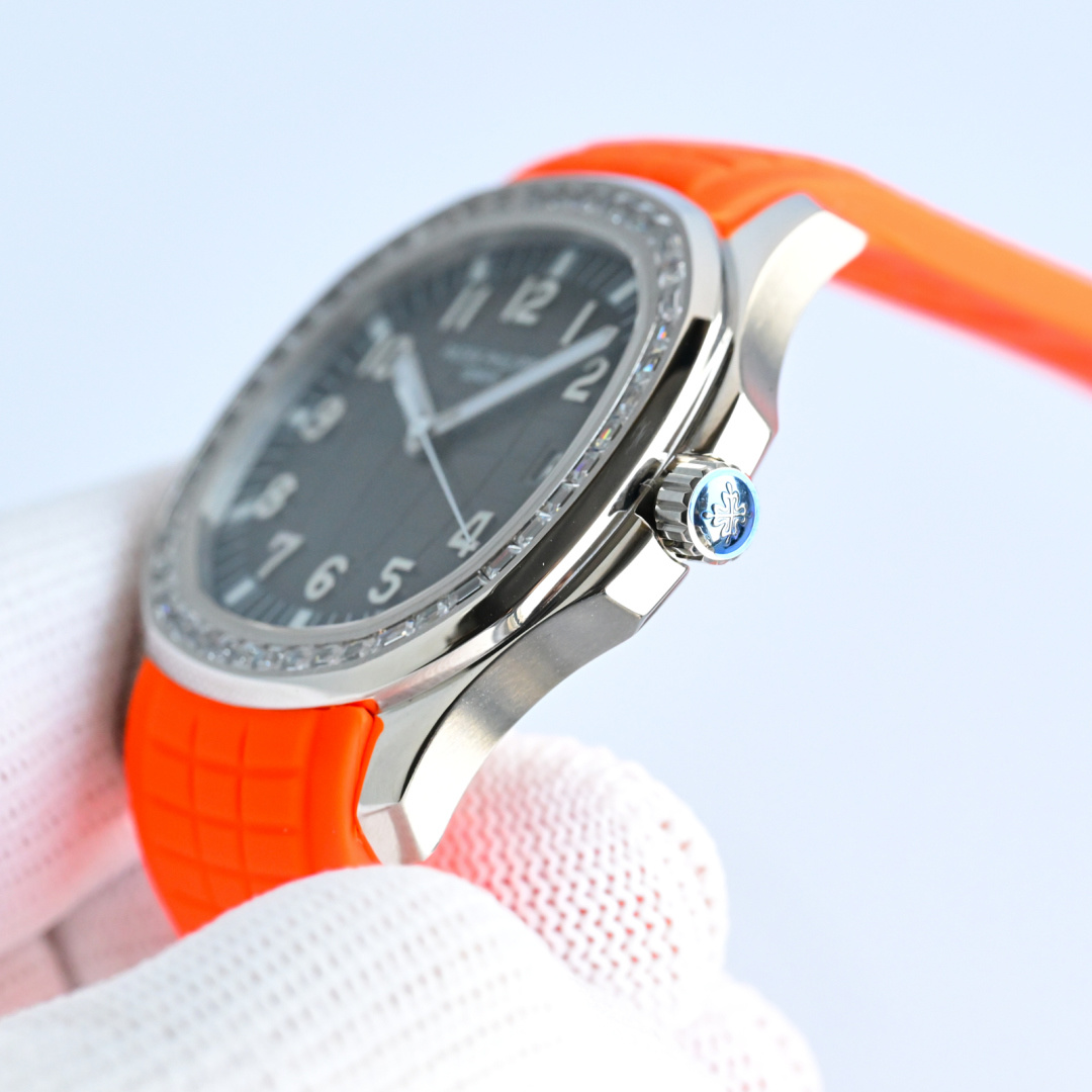 Luxury Watch Summary: White and Gold Shells, Thin Design, Sapphire Crystal, Automatic Movement. - 图片 4