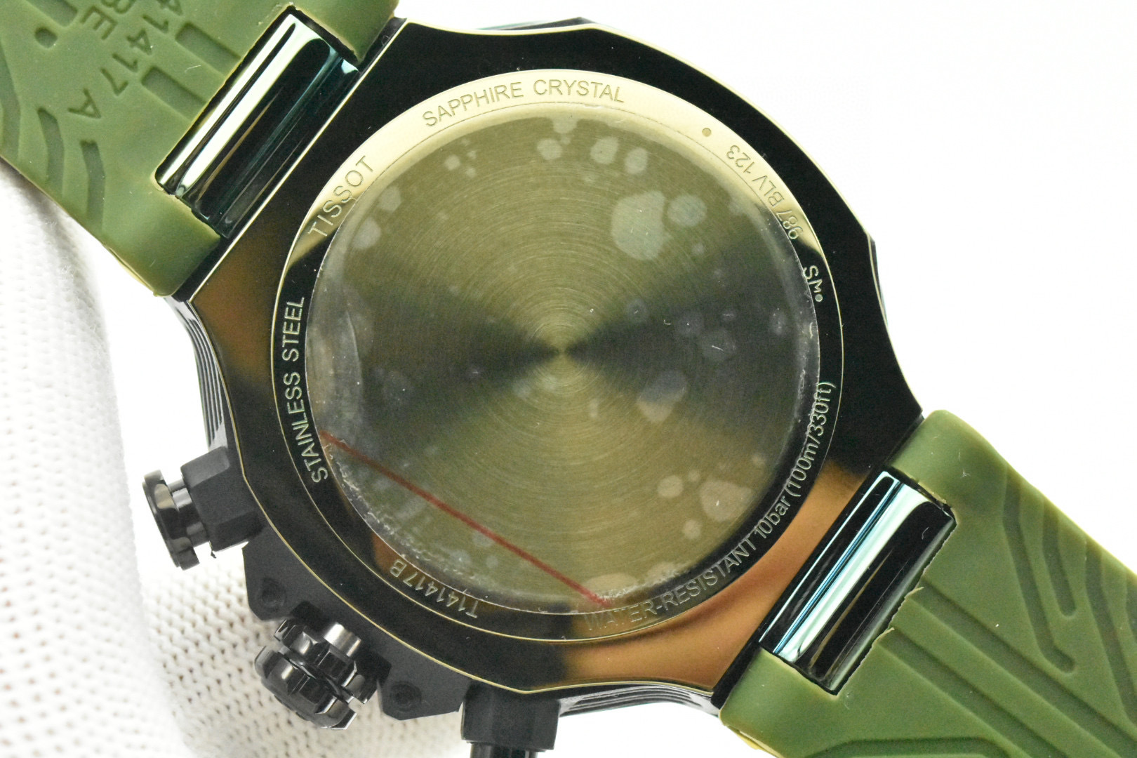 T141.417.37.061.02 TISSOT Watch Review: Red, Black, Green – New Deliveries with Swiss Core - 图片 7