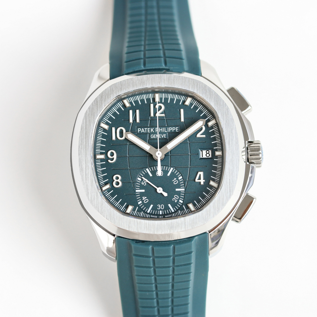 NO:150870,Gold mmA Patek Philippe PP Aquanaut series, grenade series, watch model 5968A-001) PP deck (all-in-one machine), size 42.2m/13m The thinnest on the market, stainless steel case, chronograph hand, outer edge track scale accurate to quarter-second, 60-minute accumulation timer. A stainless steel case with a rubber strap is matched with a stylish and sunny sporty atmosphere. The case adopts the classic outline of a rounded octagonal bezel. The bezel is more delicate and exquisite after being chamfered and polished. The front is polished and the frosted lugs are slightly bent, showing a natural curve, making the watch more fitting to the wearer's wrist. Natural anti-sensitive rubber strap, real-life pictures take multi-functional mechanical watch,,,patek philippe19860909金  mmA  百达翡丽 PP Aquanaut系列,手雷系列 腕表型号5968A-001）PP 甲板（一体机）,尺寸42.2m/13m 市面最薄, 不锈钢表壳 计时指针、精确至四分之一秒的外缘轨道式刻度、60 分钟累积计时器 以不锈钢材质的外壳,橡胶表带相搭,充满了时尚、阳光的运动气息, 表壳采用了圆润的八角形表圈的经典轮廓,表圈经过倒角抛光处理之后更细腻精致,正面抛光,侧边磨砂处理的表耳略微弯曲,呈现出自然的弧度,将腕表更贴合于佩戴者腕间,天然防敏感橡胶表带, 实物图拍摄多功能机械腕表 ,,,patek philippe,Watch