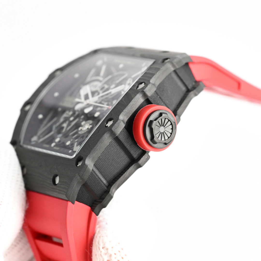 Richard Mille RM 35-02 Rafael Nadal cassa in carbonio grigio, quadrante scheletrato nero, cinturino in caucciù rosso 49,94 mm Automatico da uomo