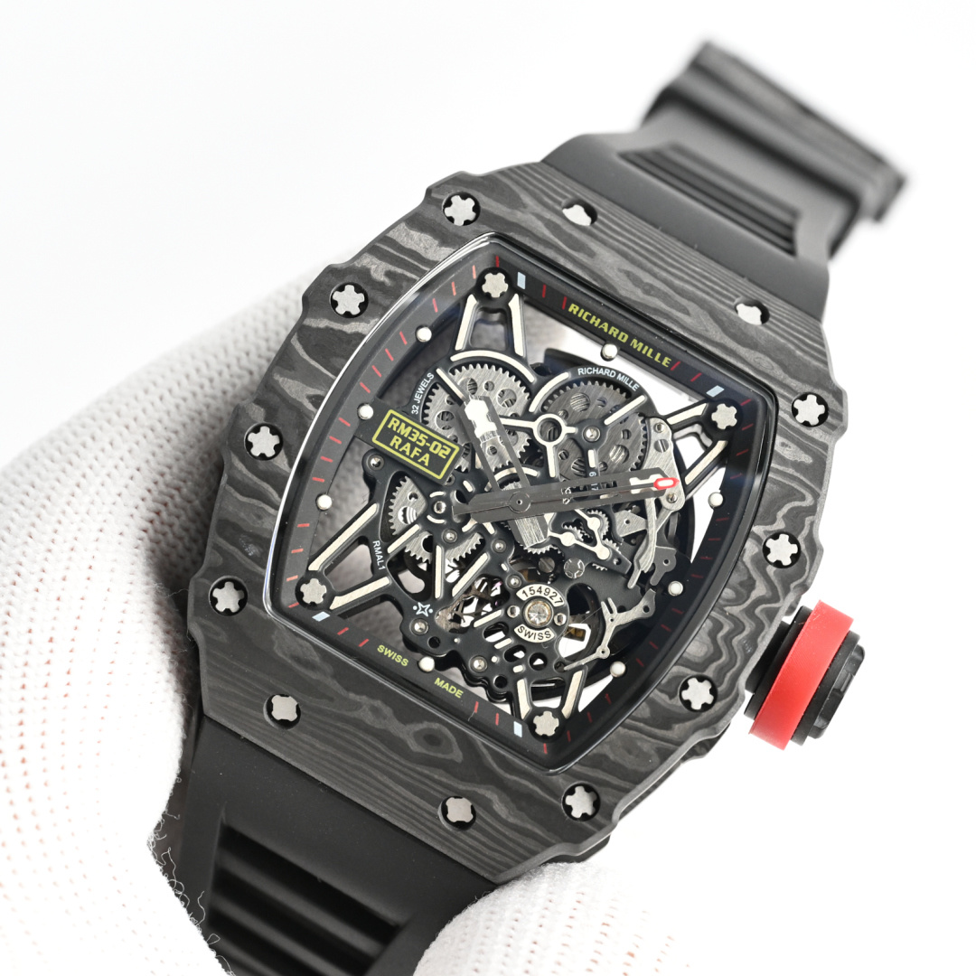 Richard Mille RM 35-02 Rafael Nadal Cassa in carbonio nero, lunetta nera, quadrante scheletrato, cinturino nero, corona rossa 43,15 mm Automatico da uomo