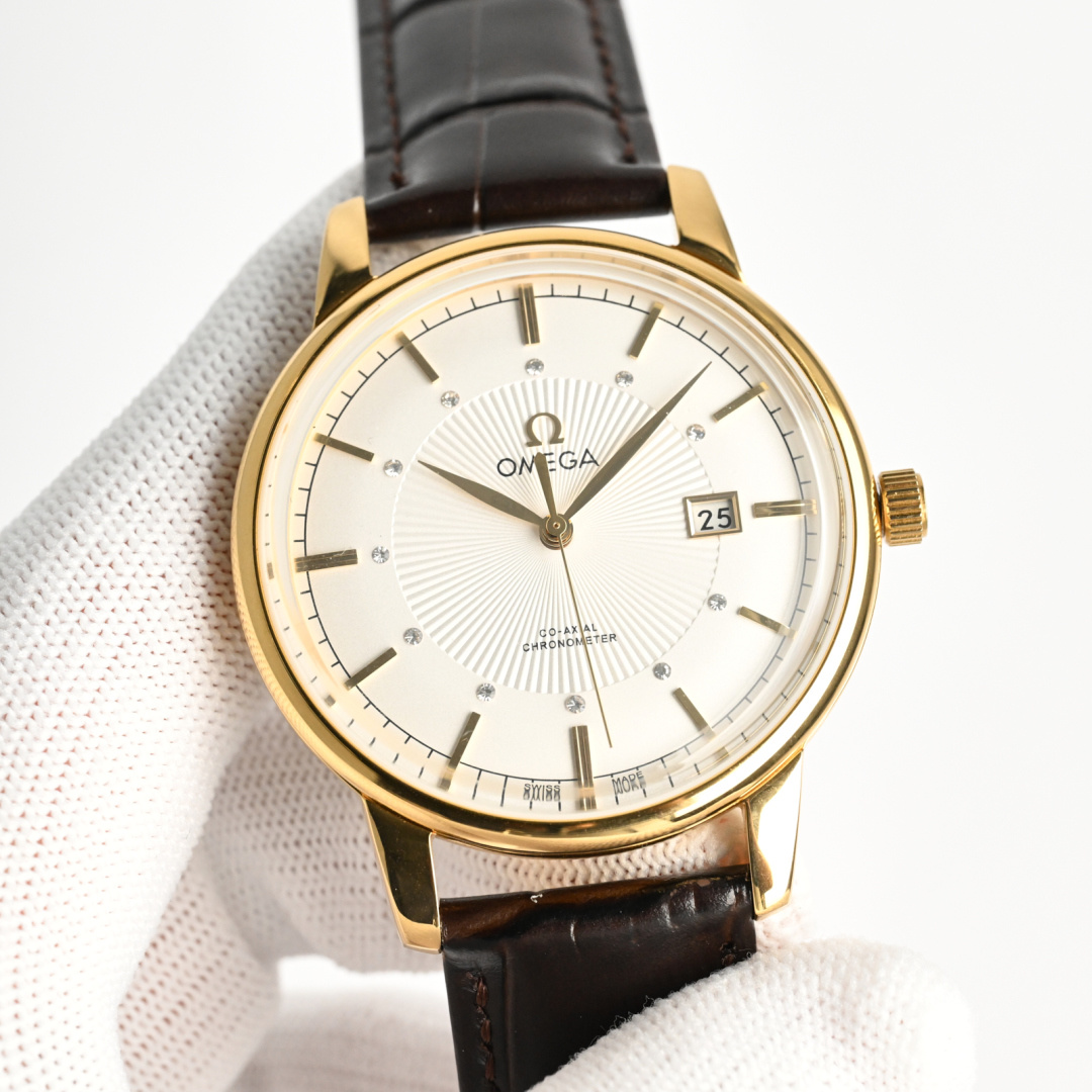 NO:394507,Produced by TW, White Golden Mee TW Factory, the new Omega OMEGA Butterfly Flying Series!  PN1 Pot Cover Glass takes up to 6 months!  Ultra-thin men's automatic mechanical watch, using imported original movement (non-market domestic machine), vibration frequency 28,800 times per hour, zero rework quality, diameter 42mm original size, ultra-thin craftsmanship 8mm, and uses imported calfskin from Italy!  Pot cover glass material!  Super waterproof 100 meters!  The same style in the counter, one to one replica!  Take him with him and show his strength and extraordinary spirit!  The best luxury recommendation for dazzling and eternal noble gifts, please recognize TW exclusive quality, omega, cowhide19860909TW 出品 白 金玫  TW Factory 新款 欧米茄 OMEGA 蝶飞系列！PN1 锅盖玻璃 耗时长达6个月！超薄男士自动机械腕表,采用进口原装机芯（非市场国产机）,每小时振频28800次,零返修质量,直径42mm原装尺寸,超薄工艺8mm,采用意大利进口小牛皮！锅盖玻璃材质！超强防水100米！专柜同款,一比一复刻！带上他锋芒尽显,气派不凡！耀眼光辉,永恒尊贵送礼最佳奢华推荐请认准TW独家品质,,omega,cowhide,Watch