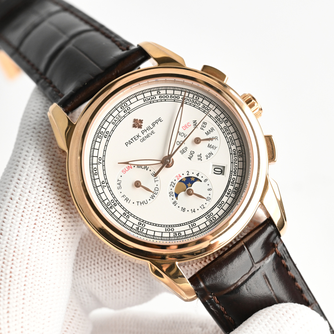 NO:394394,Production from TW White Shell Gold Shell TW Factory is a large manufacturer of quality, high-end series!  Patek Philippe PP RK1 Complex Function Timer Series is available for sale Patek Philippe Noble Artwork!  (The upgraded version improves the shell body thinner than the old version, the glass is upgraded to wear-resistant and fall-resistant, and is smoother and more beautiful than the old version! The inner cover is updated to a steel-sin inner cover; the watch texture looks more perfect) Racing chronograph inner ring, matched with imported multi-function movement (0 rework) function (24 hours, week, stars, month) Imported 316 stainless steel, using vacuum plating in 18k quality furnace!  Paired with calfskin imported from Italy!  Original folding buckle!  Size 41mm. Wear-resistant and scratch-resistant sapphire glass!  Super waterproof 50 meters!  Simple but not simple!  You can never own a Patek Philippe, you are just keeping it for your descendants. (Prudent commitment The product is more luster and exquisite in the physical touch, the dial is lifelike in the dial, the shell cover craftsmanship is all master-level light body test, plus the high-tech forging of machines in the new era, it is shocking and noble. You deserve it! Built by a large manufacturer! Welcome to reprint! Please recognize the exclusive quality of TW for gifts, patek philippe, cowhide19860909TW 出品 白壳 金壳  TW Factory 大厂品质,高端系列！百达翡丽 PP RK1 复杂功能计时系列上市 Patek Philippe 贵族的艺术品！（升级版改进壳身比旧版本更薄、玻璃升级耐磨抗摔、比旧版本更平整美观！内罩更新成钢鑫制内罩；手表质感 手感 显得更完美）赛车计时内圈,搭配进口多功能机芯（0返修）功能（24小时,星期,星辰,月份）进口316精钢,采用18k品质炉内真空电镀！搭配意大利进口小牛皮！原装折叠扣！尺寸41mm.耐磨防刮蓝宝石玻璃！超强防水50米！简约而不简单！你永远无法拥有一块百达翡丽,你只是在替你的后代保管他. ( 慎重承诺 产品实物光泽手感更佳精湛 字盘刻度栩栩如生 壳套工艺都是宗师级别轻身检验 加上新时代机器高技锻造 上手震撼尊贵非凡.你值得拥有！大厂打造！欢迎转载！送礼最佳奢华推荐请认准TW独家品质,,patek philippe,cowhide,Watch