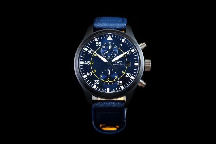 IWC Pilot's Watch Top Gun Chronograph, IW389001 - Navy Blue, Men's Watch 1 IWC Pilot’s Watch Top Gun Chronograph, IW389001 – Navy Blue, Men’s Watch