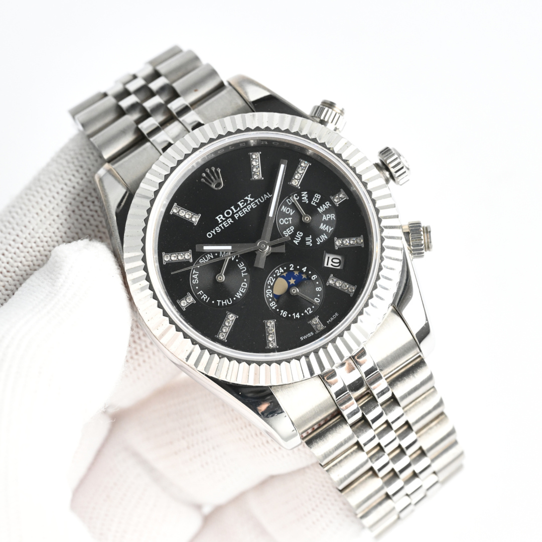 NO:387628,Produced by TW, White Shell, Gold Shell, TW Factory Classic Log Series - Multi-function Watch, the highest version of the anti-watch, Rolex R Complex Series Six-pin Men's Watch [Love] Hot Model [Love] Multi-function Watch. 1 Equipped with original imported weekly and month moon phase kinetic energy function movement mechanical watch!  2 The dial uses classic exclusive inner shadow luminous Rome as the scale to show the luxurious temperament of this watch [grin] 3 The strap uses an imported 316 steel strap watch!  The 4-meter mirror uses a double-dol sapphire mirror!  5 Perspective bottom cover!  6 diameter 41 mm, thickness 10 mm!  The watch functions combine week/month/date/moon/sun and other functions, and the best men's business watch is truly standard!  It is a representative work of high-end watches!  The details of honorary reputation reveal the nobleness of men, with great taste, and great craftsmanship. It is as grand as the original product!  The best luxury recommendation for gifts with ingenious gifts, please be sure of TW's exclusive quality, rolex19860909TW 出品 白壳 金壳  TW Factory 经典日志系列-多功能腕表 防表届最高版本 劳力士 R 复杂系列六针男表[爱心]爆款[爱心] 多功能腕表. 1搭载原装进口 星期月份月相动能功能机芯机械表！ 2表盘上采用经典独家内影夜光罗马 作为刻度更显示出这款腕表的华贵气质[呲牙] 3表带采用进口316钢带腕表！ 4表镜采用双卜蓝宝石镜面！ 5透视底盖！ 6直径41毫米,厚度10毫米！ 腕表功能汇集星期/月份/日期/月亮/太阳等功能于一身,最佳男士商务腕表真正的标配！为高端腕表的代表之作！ 荣誉出品 尊贵彰显之美誉细节之处透露男士高贵,品位十分,匠心巨制 大气媲美原装货！表里如一 独具匠心送礼最佳奢华推荐请认准TW独家品质,,rolex,Watch