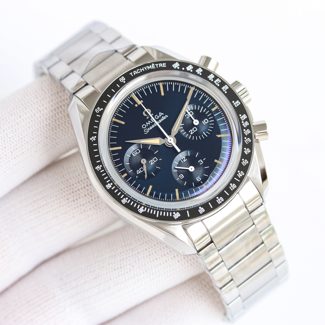 NO:387610,Belt model Steel belt model OMEGA OB2 Speedmaster series CK, model 310.30.40.50.06.001, equipped with Omega Master Cycle 3861 movement, manual mechanical stainless steel material, rod-shaped luminous time mark, chronograph/antimagnetic, folding buckle, watch mirror is plexiglass arched glass, bezel bezel bezel ring mouth, watch back is polished steel case back, bracelet is a 'flat chain link' bracelet. S1 exquisitely recommended men's multifunctional mechanical watch, omega19860909皮带款 钢带款 欧米茄 OMEGA OB2 超霸系列CK,型号310.30.40.50.06.001,搭载欧米茄至臻天文台3861机芯,手动机械 精钢材质,棒状夜光时标,计时/防磁,折叠扣,表镜为有机玻璃拱形玻璃,表圈为黑色陶瓷圈口,表背为经过抛光处理的精钢表背,表链为“扁平链节”的表链.S1精致推荐男士多功能机械腕表,,omega,Watch
