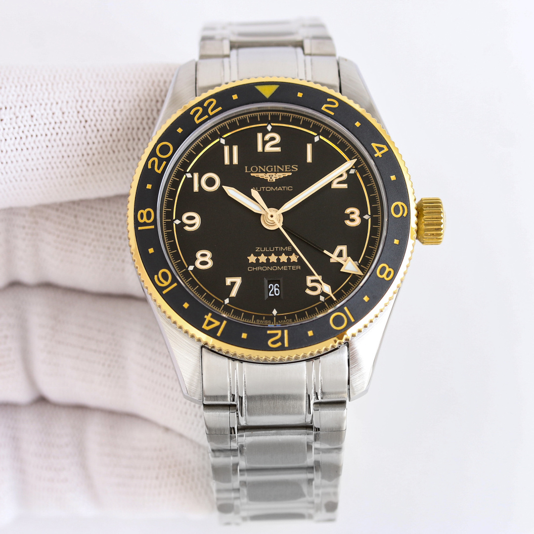 NO:394160,Produced by SJ, belt model, gold shell, steel belt 50 (new product) Longines LONGINES launches the new Spirit pioneer series ZuIu Time watch!  MK2 1 has a diameter of 42 mm, matte literals, matte ceramic ring port, the same as the official website!  2 The bezel is decorated with gold, black, green and blue ceramic inserts, marked with 24-hour scale and Super-LumiNova fluorescent inverted triangles, indicating the time information of the second time zone. 3 The disc is also decorated with flying wing hourglass patterns and five star reliefs. There is a date window at 6 o'clock. 4 The sapphire crystal mirror is slightly arc-shaped, and both sides are anti-glare coating, and the two-way rotation is precise and smooth. The watch is equipped with a screw-in crown that is easy to grasp and adjust, and the sealed back is fixed by 6 screws, which has excellent waterproof performance. 5 Stainless steel bracelet or brown/yellow/blue Italian calfskin, paired with a safety clasp, is exquisite, comfortable and sturdy.  6 is paired with the 2836 movement to original genuine L844.4 automatic winding movement, which can provide up to 48 hours of power reserve and is certified by the Swiss official Observatory (COSO). Welcome to taste it!  S1 exquisitely recommended men's four-pin mechanical watch, longines, cowhide19860909SJ出品 皮带款 金壳 钢带50（新品）浪琴 LONGINES 推出全新Spirit 先行者系列 ZuIu Time腕表！MK2 1直径42毫米,磨砂字面、磨砂陶瓷圈口,跟官网一样！ 2表圈饰有金色、黑色、绿色和蓝色陶瓷嵌件,标注24小时刻度和Super-LumiNova荧光倒三角,指示第二时区的时间信息. 3盘面还装饰飞翼沙漏图案和五颗星星浮雕.并于6时位置设有日期视窗. 4蓝宝石水晶镜面略呈弧拱形,内外两面均经防眩涂层外理,双向旋转精密顺滑.该腕表配备易于抓握调校的旋入式表冠,而密封表背由6颗螺丝固定,具有米优良防水性能. 5精钢表链或棕色/黄色/蓝色意大利小牛皮,搭配安全表扣,精良,舒适而坚固. 6搭配2836机芯改原装正品L844.4自动上弦机芯,能够提供长达48小时动力储存,并且瑞士官方天文台（COSO)精密时计认证. 欢迎各位表友品鉴！S1精致推荐男士四针机械腕表,,longines,cowhide,Watch