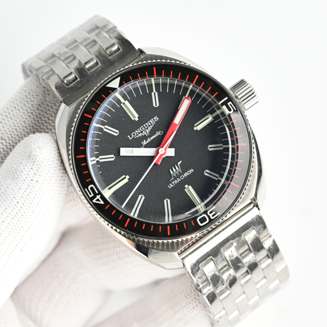 NO:336582,Steel belt/belt available, Longines LONGINES brand new [Longines High-frequency Precision Observatory Series] 1. A 43mm pillow-shaped 316 stainless steel case, eye-catching red minute hands and hour hands are painted with luminous coating, giving the watch a distinct pioneering sporty style, diving depth. 2. Equipped with original imported movement, one-way rotating imported glass ring mouth, sapphire anti-scratch 