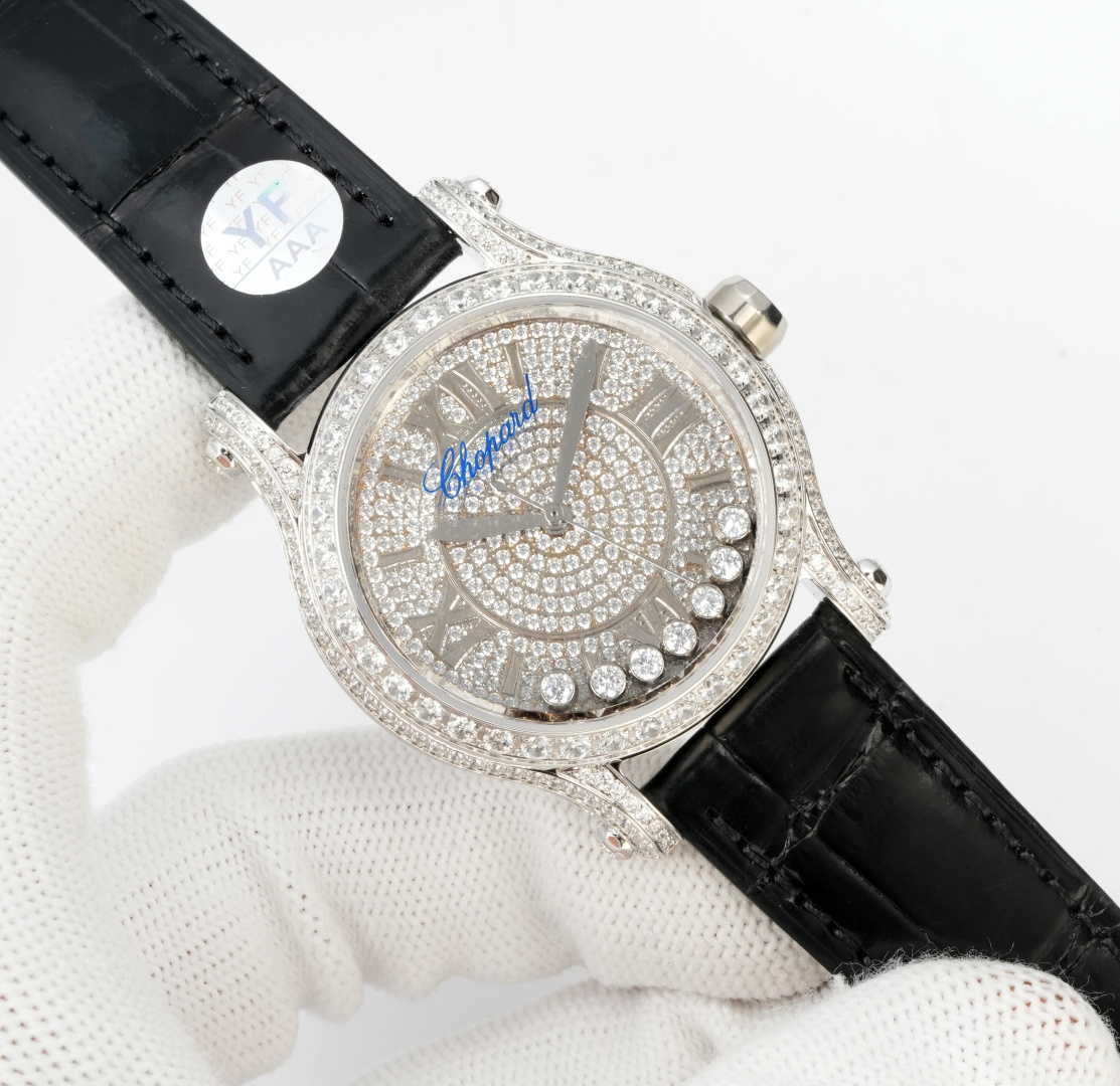 NO:336738,YF- New Product Chopard's latest model full of stars Original with American crocodile strap and 2892 movement Chopard (HAPPY DIAMONDS) is Chopard's best-selling series, which has always interpreted the concept of Chopard's iconic agile diamonds in delicate ways. This series of works is soft and fashionable. It is said that men wear the world of all countries and women wear Chopard, and it has a good meaning of gold (in) and diamonds (earning). The diamond balls in the dial can slide freely and rotate, and the time comes to run. The fortune is rolling, which makes every woman stun the world with the most charming shape. The Chopard Happy Diamond Series brought to you this time The Chopard Happy Diamond Series brought to you this time is the most representative watch of Chopin. The most distinctive laminated glass 7 diamonds produce spins like a dance. It can be said to be a blessing on women's watches. There is a classic watch home with the exception of blue balloons.  This Happy Sport stainless steel watch is stylish and gentle. The iconic movable diamond dances happily, with a smooth styling, dynamic case and modern silver dial perfectly reflect Chopard's interpretation of casual style. Without full confidence, I will never recommend it to you. A real heavyweight product. The raw materials, the original assembly factory and other aspects can only be achieved. I have always wanted to give you the best ladies' mechanical watch,,,,,,,,,,,,,,,,,,,,,,,,,,,,,,,,,,,,,,,,,,,,,,,,,,,,,,,,,,,,,,,,,,,,,,,,,,,,,,,,,,,,,,,,,,,,,,,,,,,,,,,,,,,,,,,,,,,,,,,,,,,,,,,,,,,,,,,,,,,,,,,,,,,,,,,,,,,,,,,,,,,,,,,,,,,,,,,,,,,,,,,,,,,,,,,,,,,,,,,,,,,,,,,,,,,,,,,,,,,,,,,,,,,,,,,,,,,,,,,,,,,,,,,,,,,,,,,,,,,,,,,,,,,,,,,,,,,,,,,,,,,,,,,,,,,,,,,,,,,,,,,,,,,,,,,,,,,,,,,,,,,,,,,,,,,,,,,,,,,,,,,,,,,,,,,,,,,,,,,,,,,,,,,,,,,,,,,,,,,,,,,,,,,,,,,,,,,,,,,,,,,,,,,,,,,19860909YF- 新品 萧邦 最新款满天星 原装搭配美洲鳄鱼表带 搭配2892机芯 萧邦（HAPPY DIAMONDS）作为萧邦最畅销的系列一直以细腻的手法诠释萧邦标志性灵动钻石的概念,此系列作品柔美而时尚,都说男戴万国女戴萧邦 有金（进）有钻（赚）寓意也很好.表盘内的钻石滚珠可自由滑行转动,时来运转 财运滚滚,让每一位女性都以最迷人的造型惊艳世人. 这次给大家带来的萧邦快乐钻系列 这次给大家带来的萧邦快乐钻系列 是肖邦旗下最具代表性的腕表 最有特色的夹层玻璃的7颗,7颗钻石产生自旋 犹如舞蹈 在女表上可以说是福音 多了一款蓝气球除外的经典腕表之家 这款Happy Sport精钢腕表时尚而温婉 标志性的活动钻石欢快舞动、流光溢彩 造型流畅、极具动感的表壳 和富有现代感的银色表盘 完美体现萧邦对休闲风格的诠释 没有十足的把握绝对不会推荐给你们 真正的重磅好货.原材 原组装厂等多个方面紧密配合才能实现 ,一直以来我都想给大家最好的女士机械腕表,,,iwc,chopard,Watch