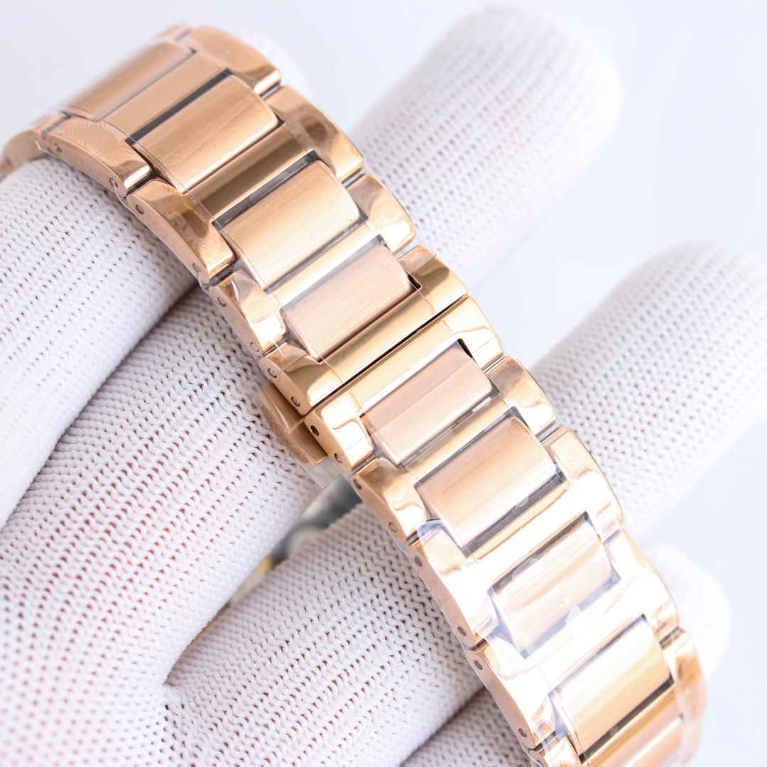 Super Piaget Polo Series: Elegant Sports Wristwatch with Luxurious Details - 图片 7