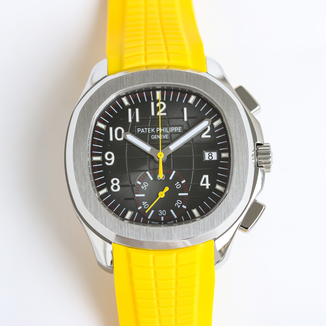 NO:394480,MMA-Produced V1 without deck White shell Gold shell V2 deck White shell Gold shell 1650 V3 all-in-one white shell 1700 Gold shell 1750 MMA- Patek Philippe PP RB2 Aquanaut series, grenade series Watch model 5968A-001) PP Size 42.2mm mm stainless steel case Chronograph hand, outer edge track scale accurate to quarter second, 60 minute accumulation timer A stainless steel shell and rubber strap are matched together, full of fashionable and sunny sports atmosphere,  The case adopts the classic outline of a rounded octagonal bezel. The bezel is more delicate and refined after being chamfered and polished. The front is polished and frosted on the side is slightly bent, showing a natural curve, making the watch more fitting to the wearer's wrist. 13mm thick, the thinnest natural anti-sensitive rubber strap on the market, exquisitely recommended for men's multi-function mechanical watches. The best luxury recommendation for gifts, please be sure of MMA's exclusive quality, patek philippe19860909MMA-出品 V1无甲板 白壳 金壳  V2甲板机 白壳 金壳 1650  V3一体机 白壳 1700 金壳 1750 MMA- 百达翡丽 PP RB2 Aquanaut系列,手雷系列 腕表型号5968A-001）PP 尺寸42.2mm 毫米不锈钢表壳 计时指针、精确至四分之一秒的外缘轨道式刻度、60 分钟累积计时器 以不锈钢材质的外壳,橡胶表带相搭,充满了时尚、阳光的运动气息, 表壳采用了圆润的八角形表圈的经典轮廓,表圈经过倒角抛光处理之后更细腻精致,正面抛光,侧边磨砂处理的表耳略微弯曲,呈现出自然的弧度,将腕表更贴合于佩戴者腕间. 厚度13mm 市面最薄 天然防敏感橡胶表带 精致推荐男士多功能机械腕表 送礼最佳奢华推荐请认准MMA独家品质,,patek philippe,Watch