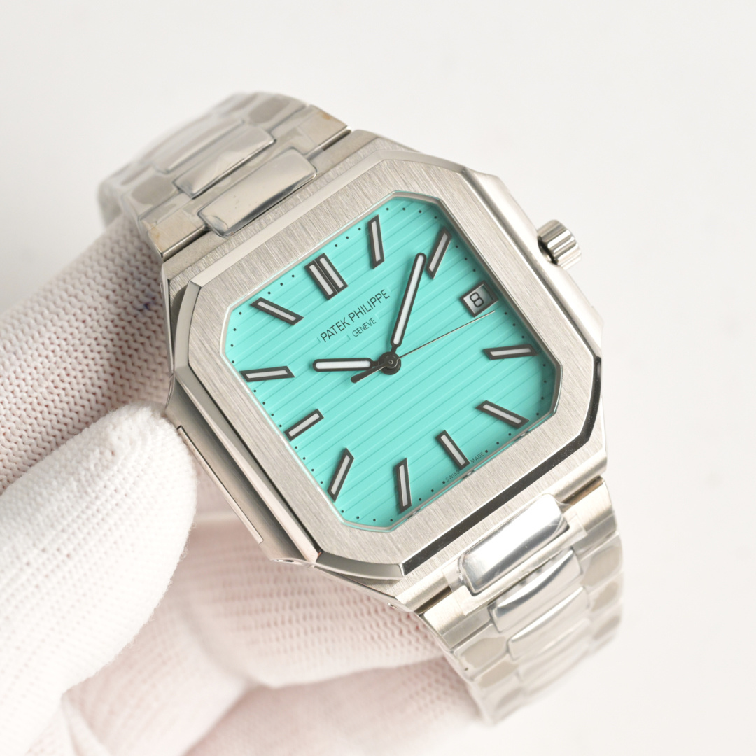 NO:602201,Produced by TW TW Factory Patek Philippe PP L Square New Series CUBITUS 5821/1A-001 Watch Nautilus Series Highlight Feature 1 Movement: Equipped with modified Cal.26-330S C  The movement and balance wheel positions are consistent with the genuine ones. 2. Steel band: 316L custom-grade ergonomic strap, new buckle style. 3. Case: size is 45 mm, case diagonal length (i.e. 10 o'clock to 4 o'clock). Because the case is approximately square, the width of the upper and lower sides will be less than this value, so the visual effect is not very great. In terms of matching, 5821 is a luxury sports-style watch, and it can be paired with formal and casual styles on a daily basis.  For the best luxury gift recommendations, please look for TW’s exclusive quality, loro piana, patek philippe19860909TW 出品  TW Factory 百达翡丽 PP L 方形 新系列CUBITUS 5821/1A-001腕表 鹦鹉螺系列 亮点特色1机芯:搭载改Cal.26-330S C 机芯,摆轮位置均与正品一致.2钢带:316L定制级人体工程学表带,新扣款式.3表壳:尺寸为45毫米,表壳对角线长度(即10点位至4点位),因为表壳近似于方形,上下边的宽度会小于这一数值,所以视觉效果并不是很大. 搭配上,5821属于豪华运动风格腕表,日常搭配正装和休闲风格也可以. 送礼最佳奢华推荐请认准TW独家品质,,loro piana,patek philippe,Watch